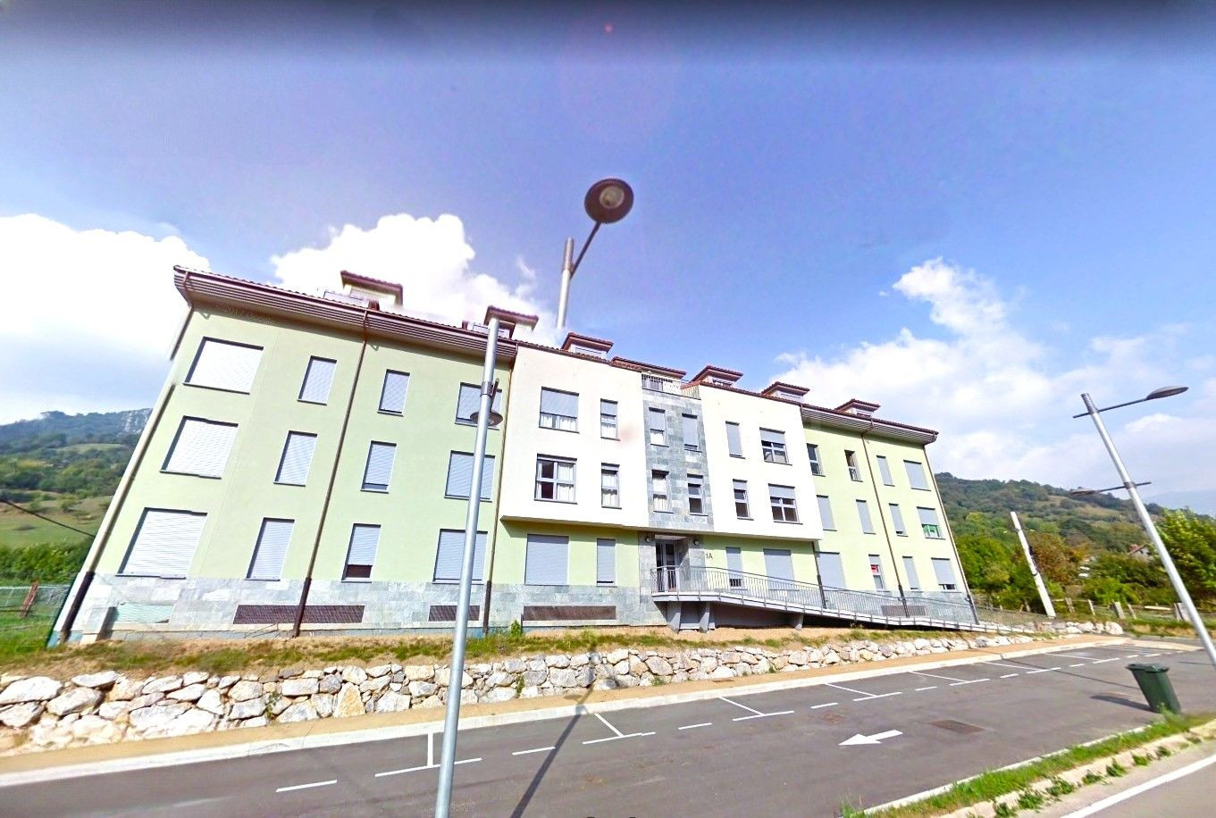 Garaje 23m² en venta - Felechosa