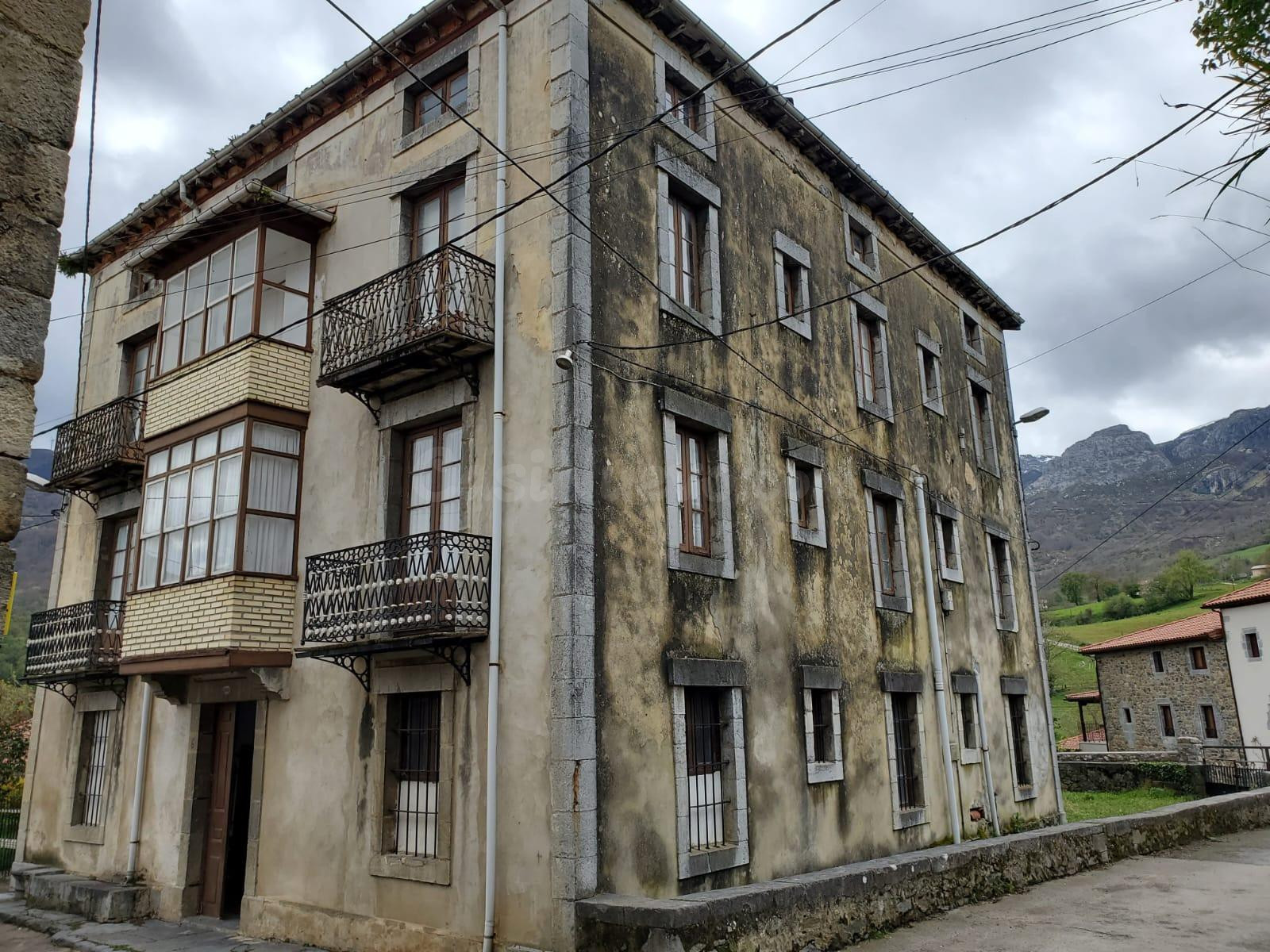 CASA EN QUINTANA-SOBA (CANTABRIA)