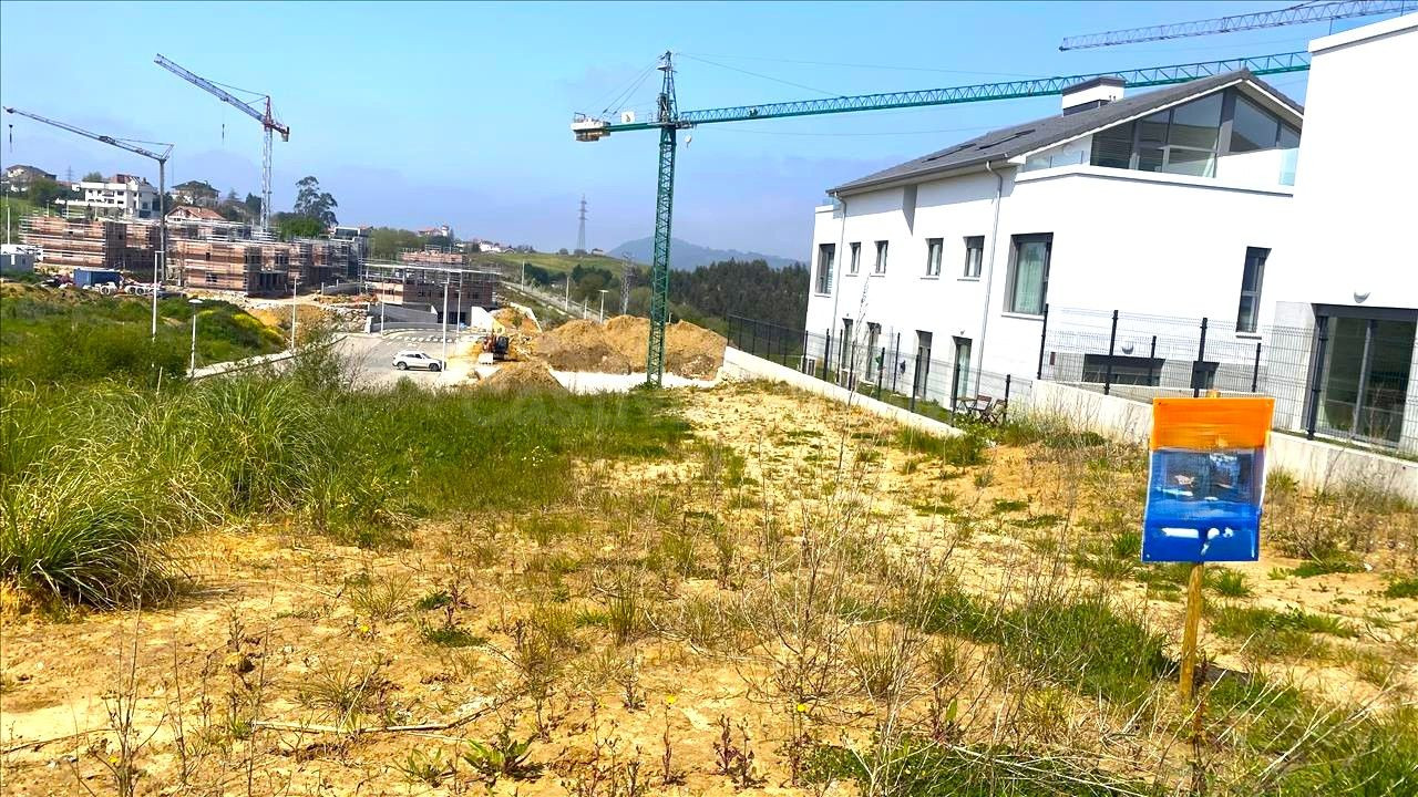 Terreno urbano 700m² en venta - Maoño