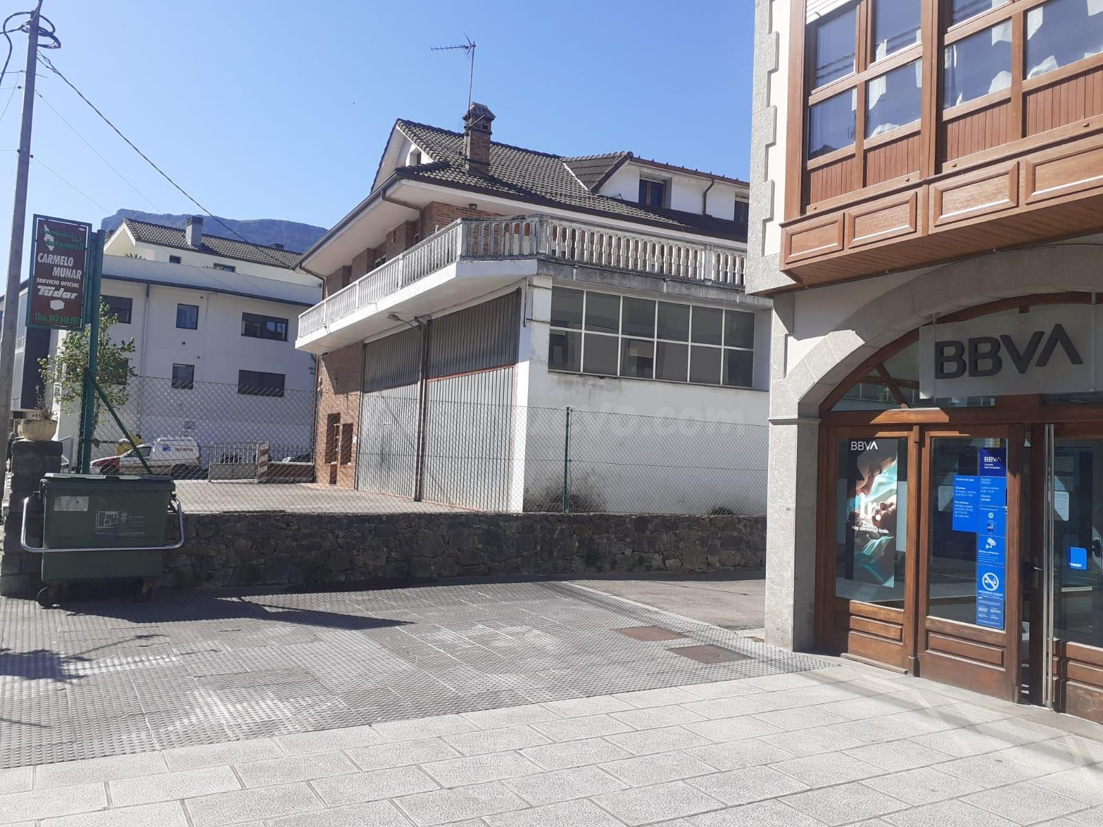 SE ALQUILA LOCAL COMERCIAL EN RAMALES DE LA VICTORIA (CANTAB - foto 4