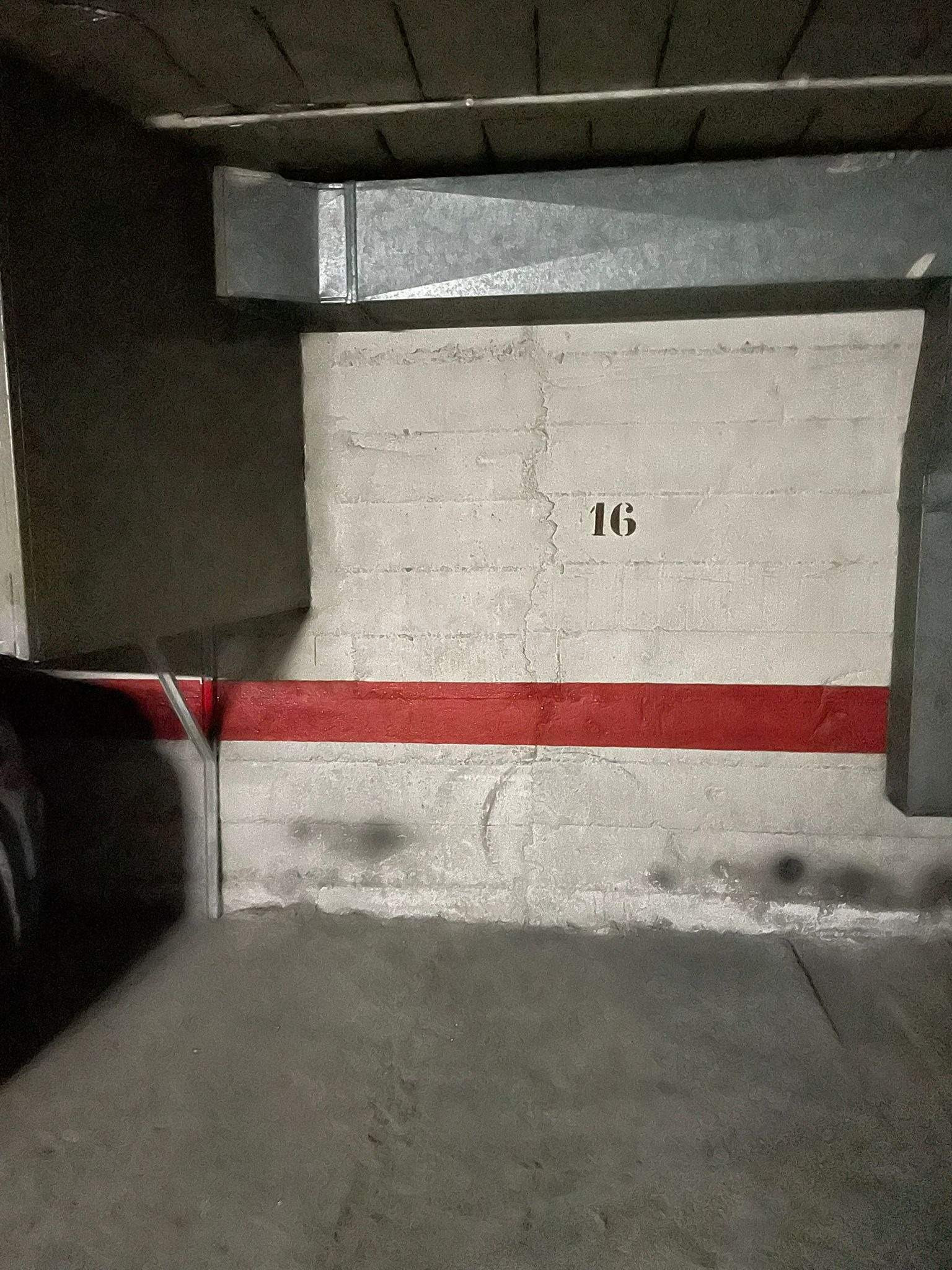 Plaza de garaje para MOTO en zona Sagasta - foto 5