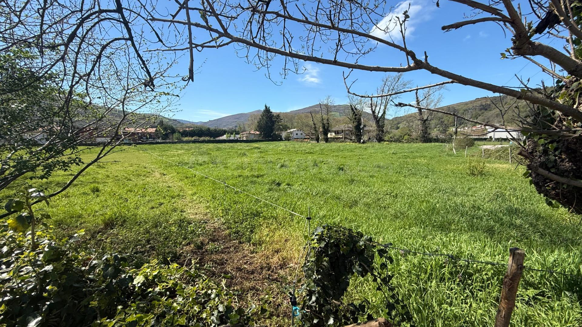 Terreno urbano 11749m² en venta - Northern spain - foto 4