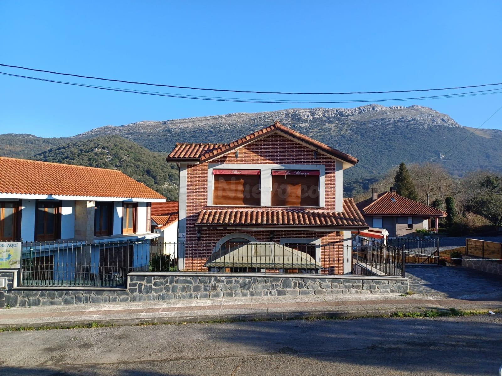 CHALET INDIVIDUAL EN OGARRIO DE RUESGA (CANTABRIA) - foto 3