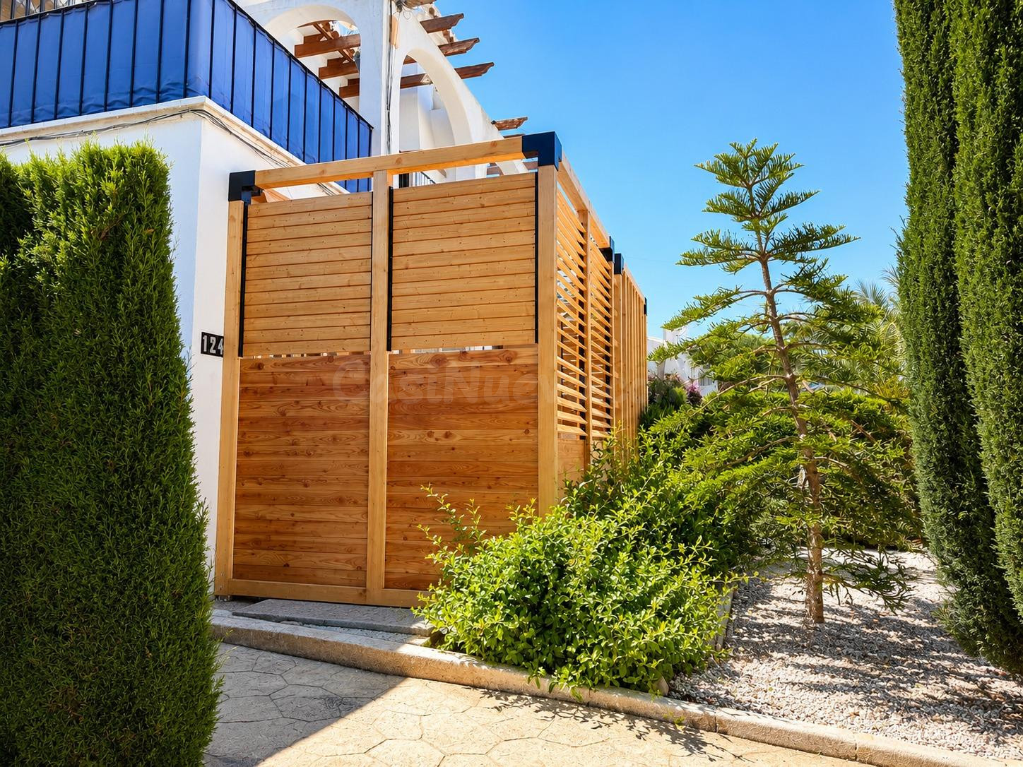 MAGNIFICO BUNGALOW EN PLANTA BAJA TOTALMENTE REFORMADO Y CON - foto 2