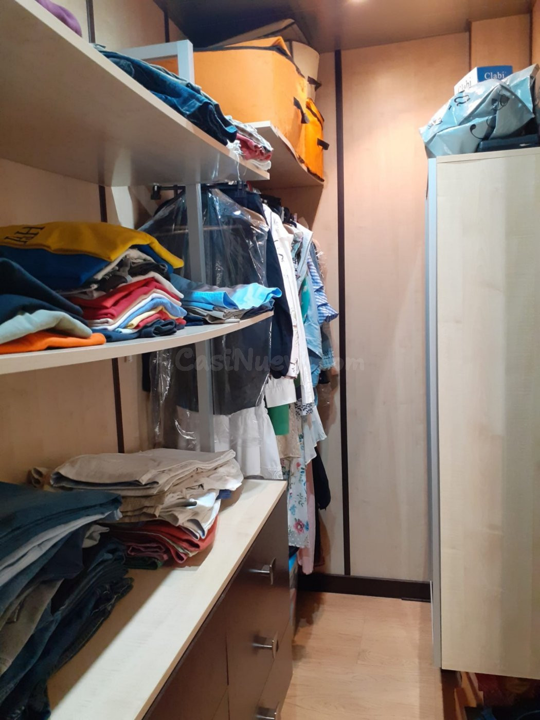MAGNIFICO PISO CENTRICO SEMINUEVO EN VENTA - foto 3