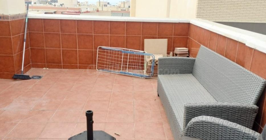 BONITA CASA SEMICENTRICA - foto 2