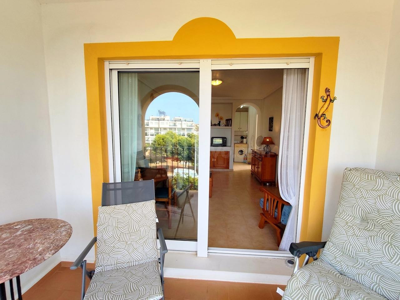 FANTASTICO APARTAMENTO CON PISCINA COMUNITARIA, RODEADO DE T - foto 5
