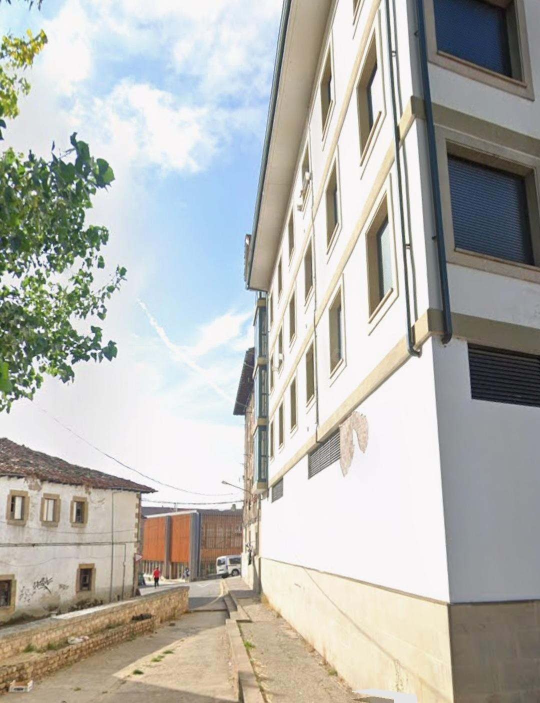Garaje en Venta en Alto Campoo, Reinosa - Oportunidad Única  - foto 3