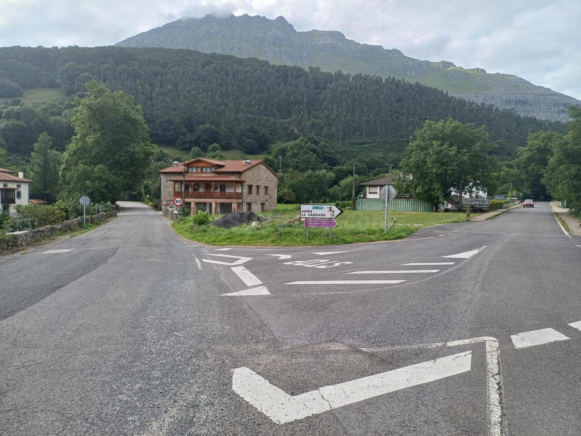 SE VENDE TERRENO EN ARREDONDO (CANTABRIA) - foto 2