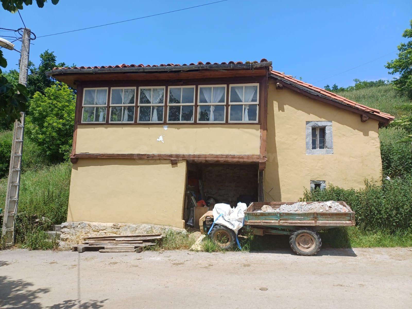SE VENDE CASA DE PIEDRA EN HAZAS DE SOBA (CANTABRIA)