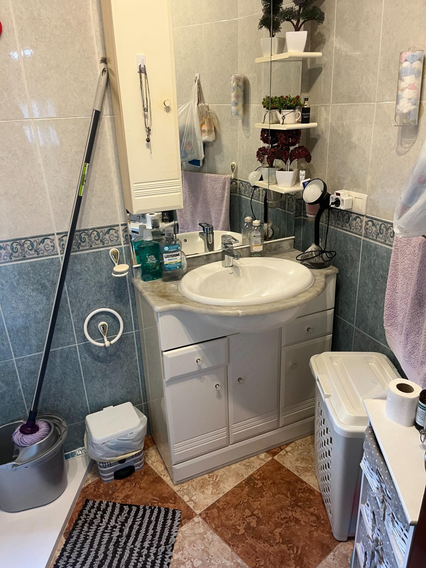 BONITO PISO CENTRICO A LA VENTA EN ADRA - foto 5