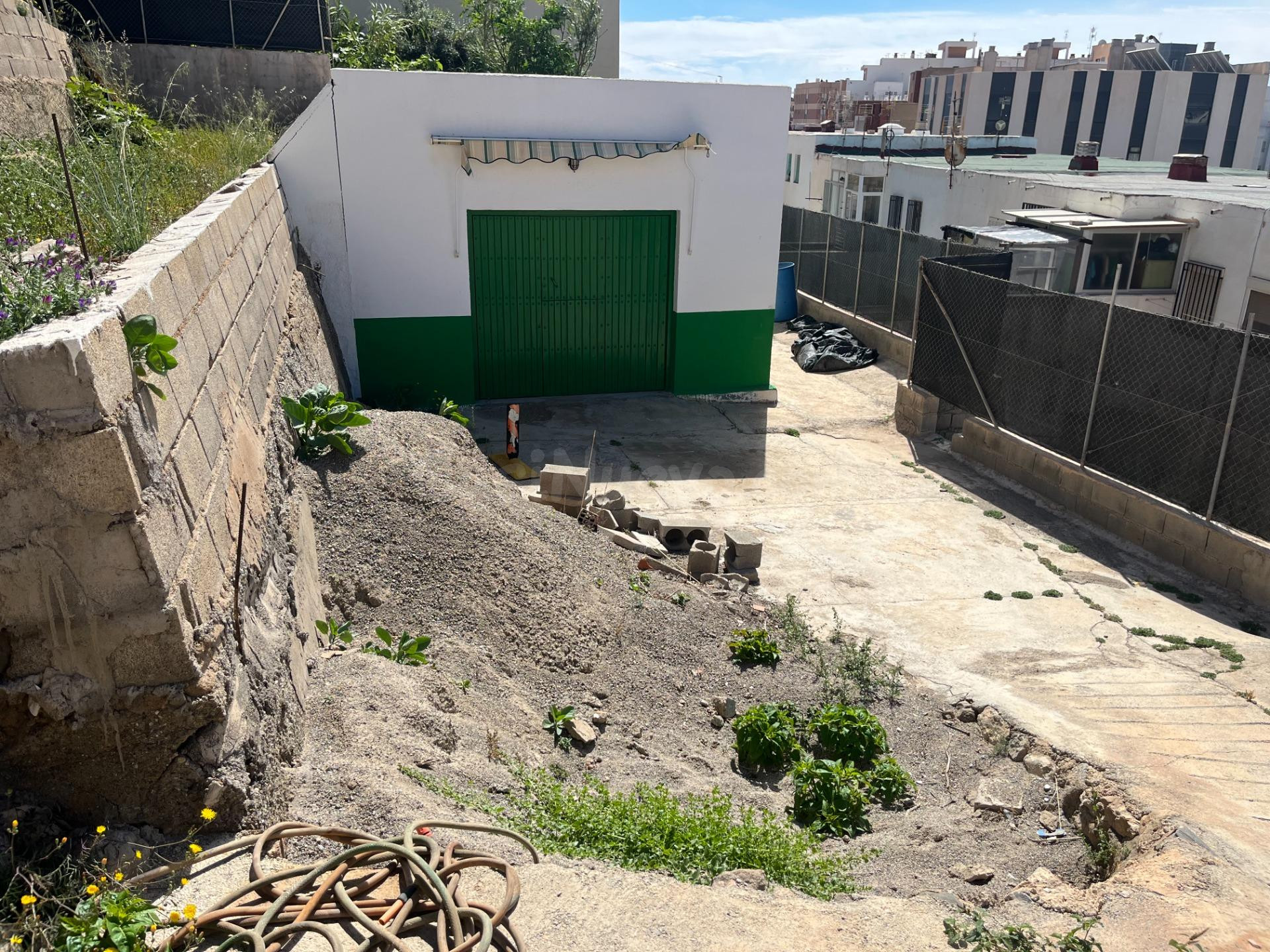 BONITO ALMACEN EN PLANTA BAJA IDEAL PARA HACERLO VIVIENDA