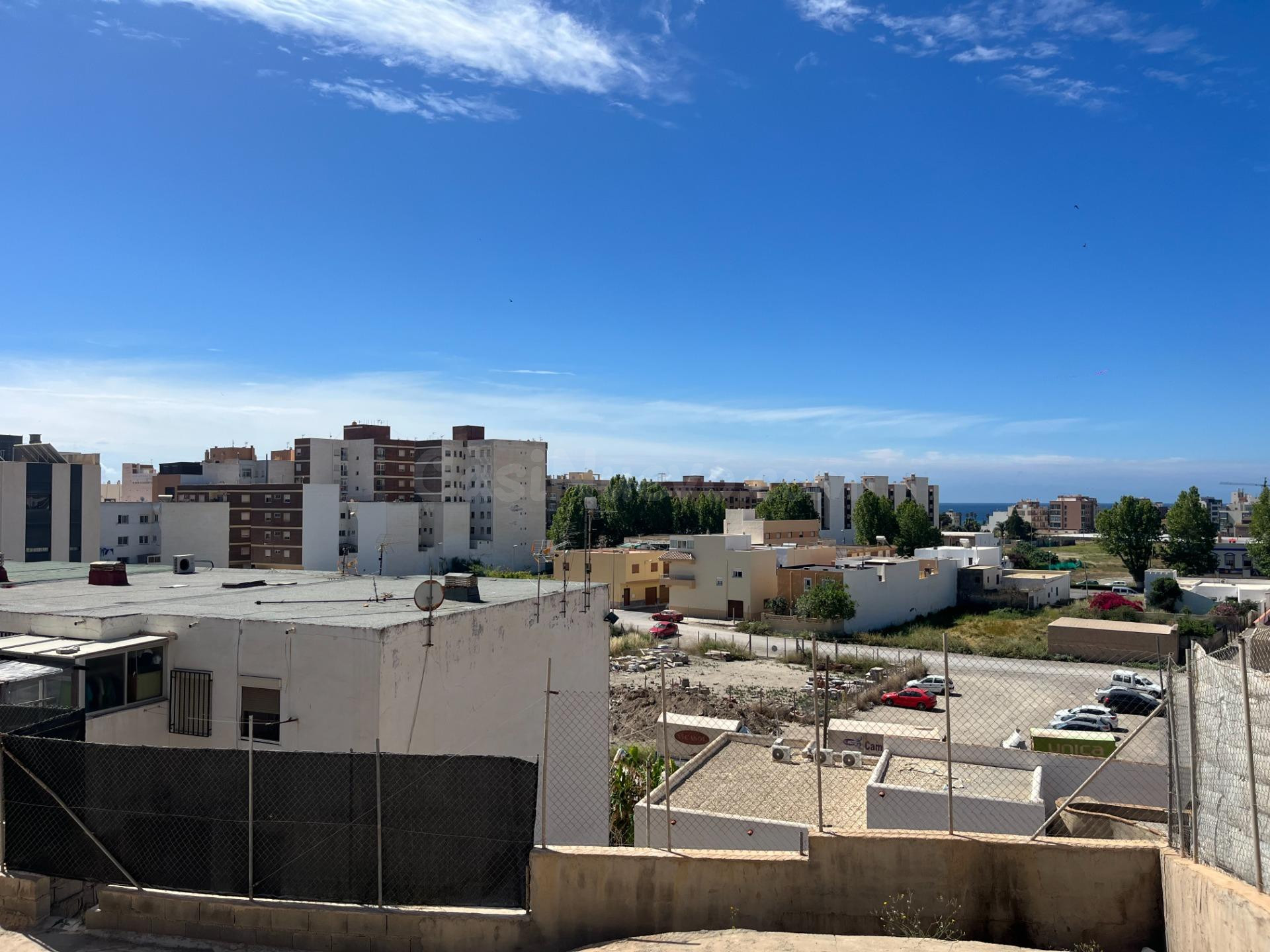 BONITO ALMACEN EN PLANTA BAJA IDEAL PARA HACERLO VIVIENDA - foto 3