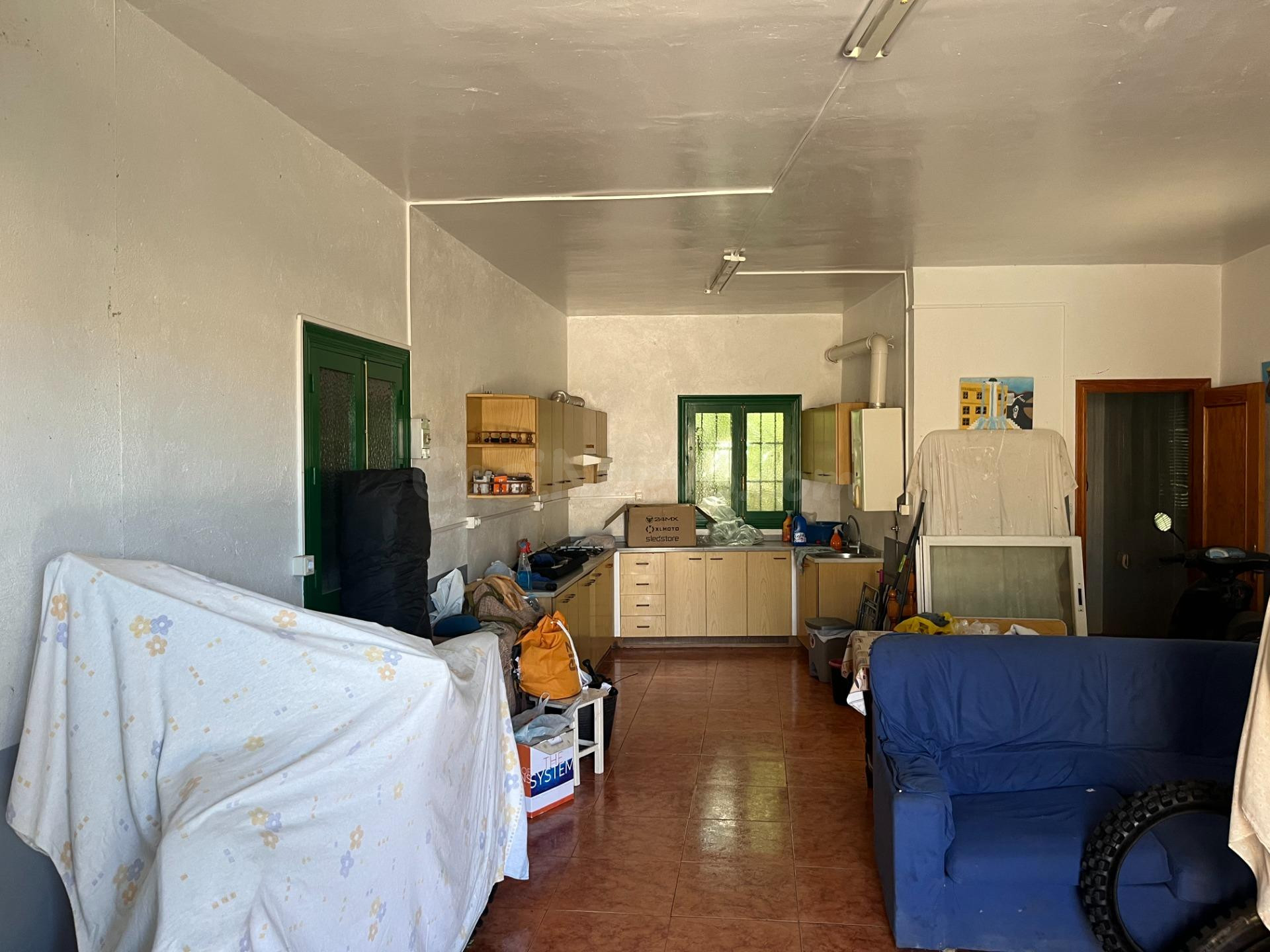 BONITO ALMACEN EN PLANTA BAJA IDEAL PARA HACERLO VIVIENDA - foto 5