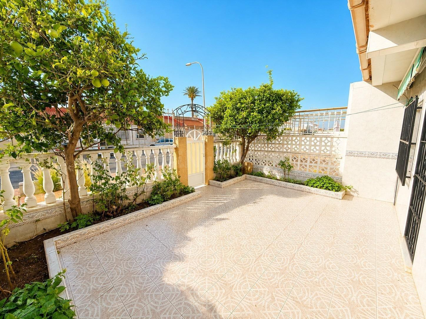 FABULOSO BUNGALOW EN PLANTA BAJA, IDEAL PARA PAREJAS