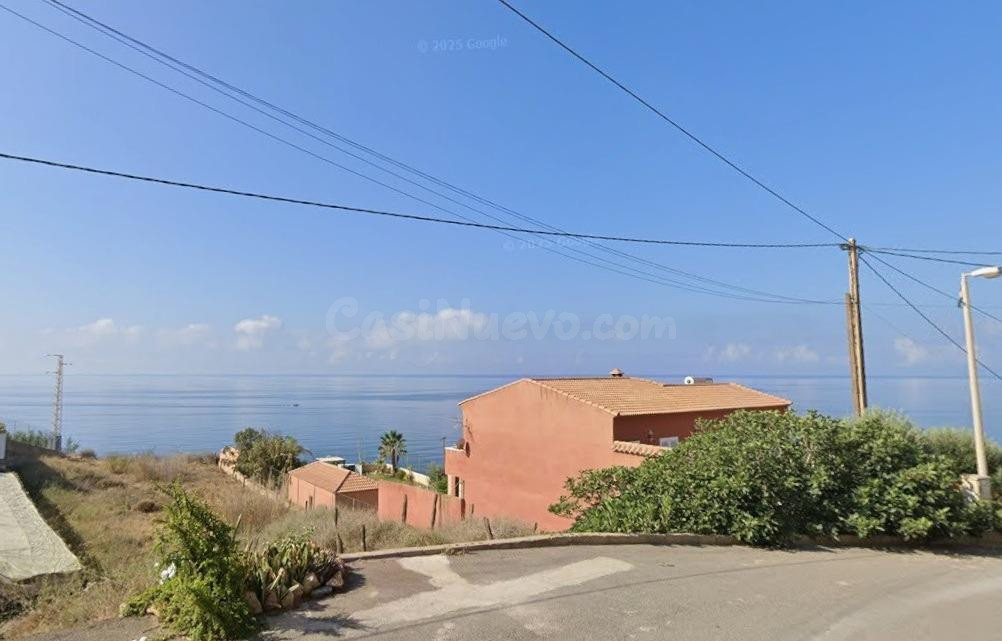 TERRENO EN GUAINOS CON VISTAS AL MAR