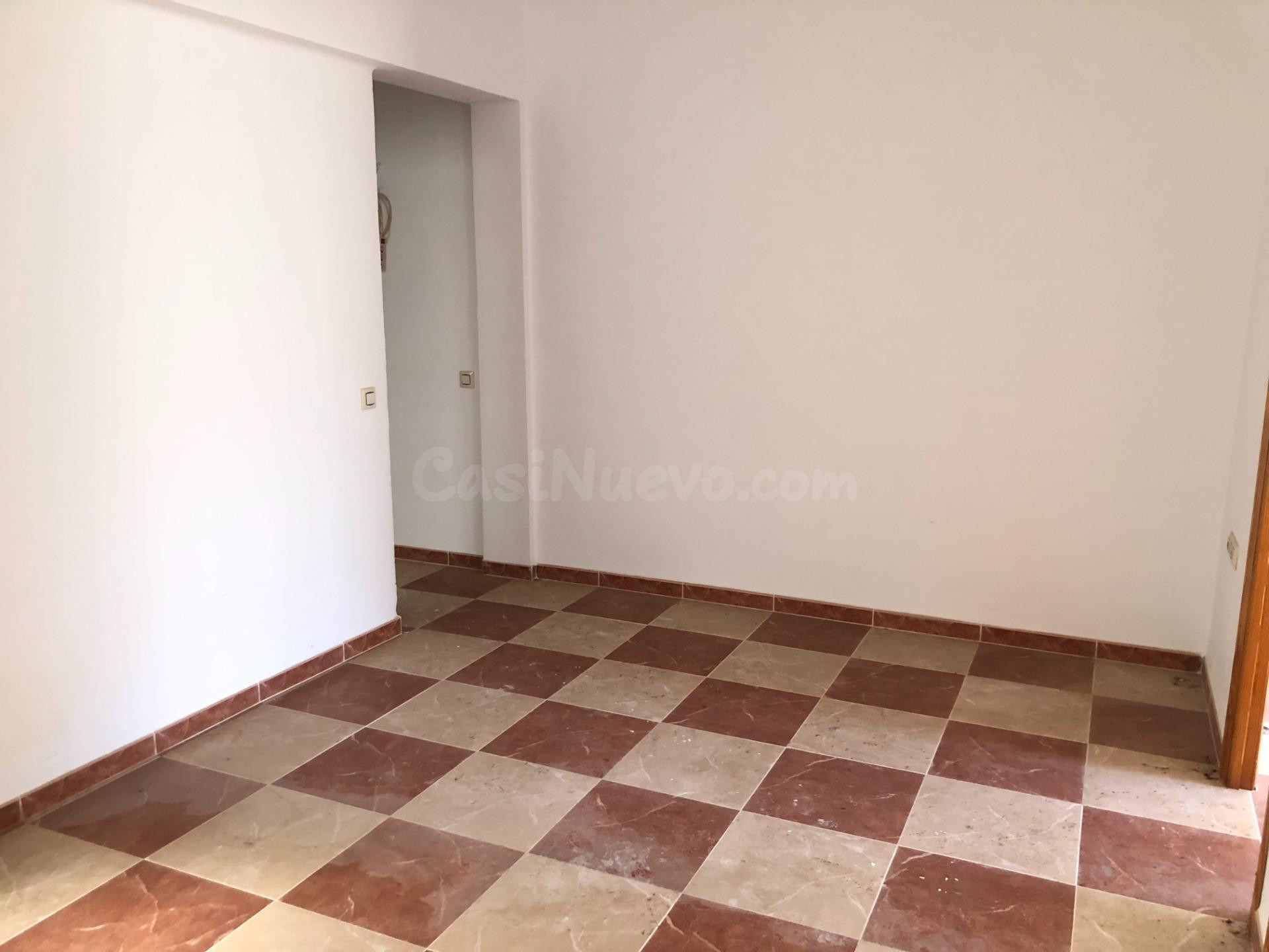 BONITO PISO MUY AMPLIO Y ECONOMICO - foto 3