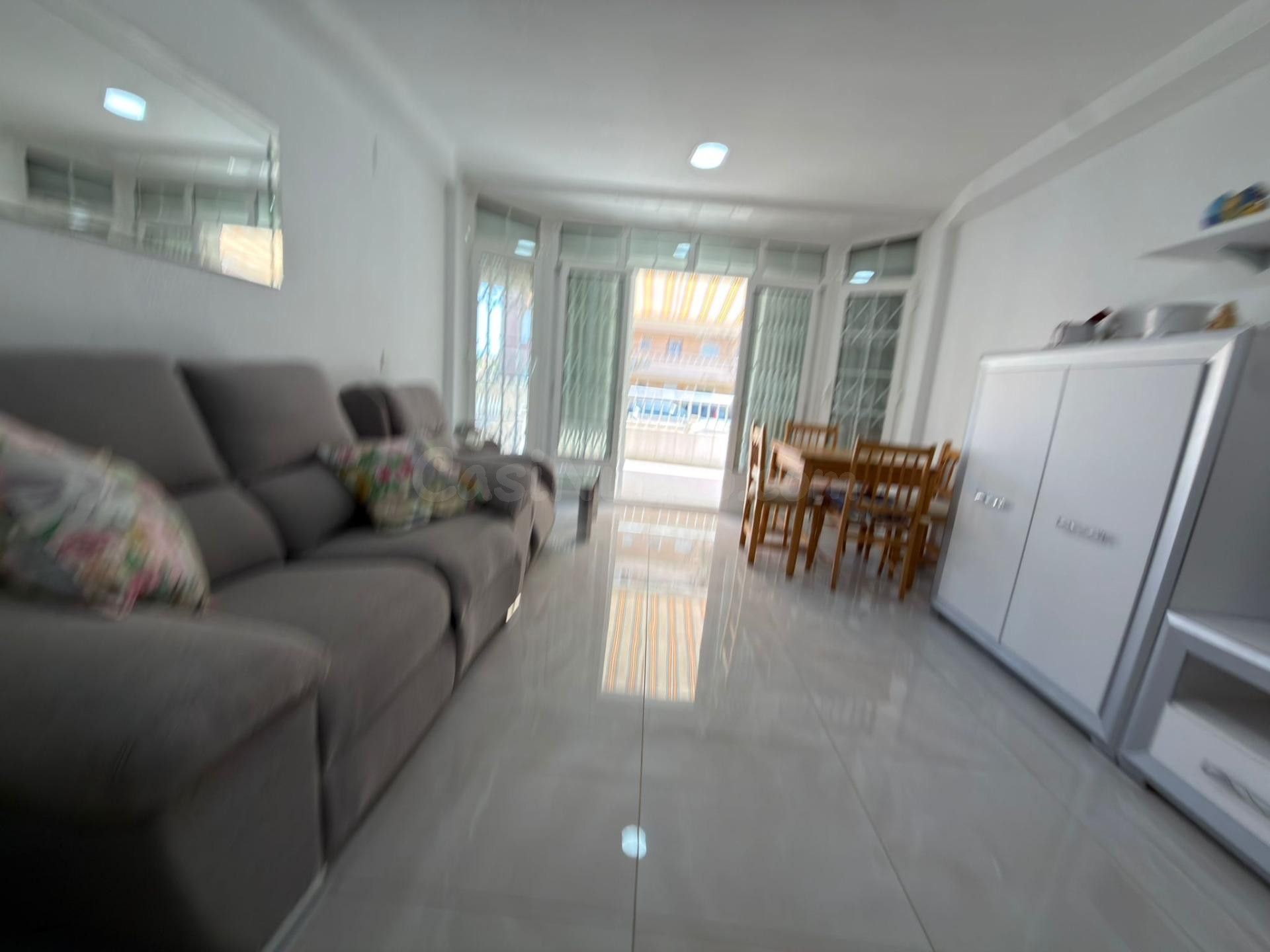 FANTASTICO APARTAMENTO A UNOS PASOS DE LA PLAYA, TOTALMENTE  - foto 4