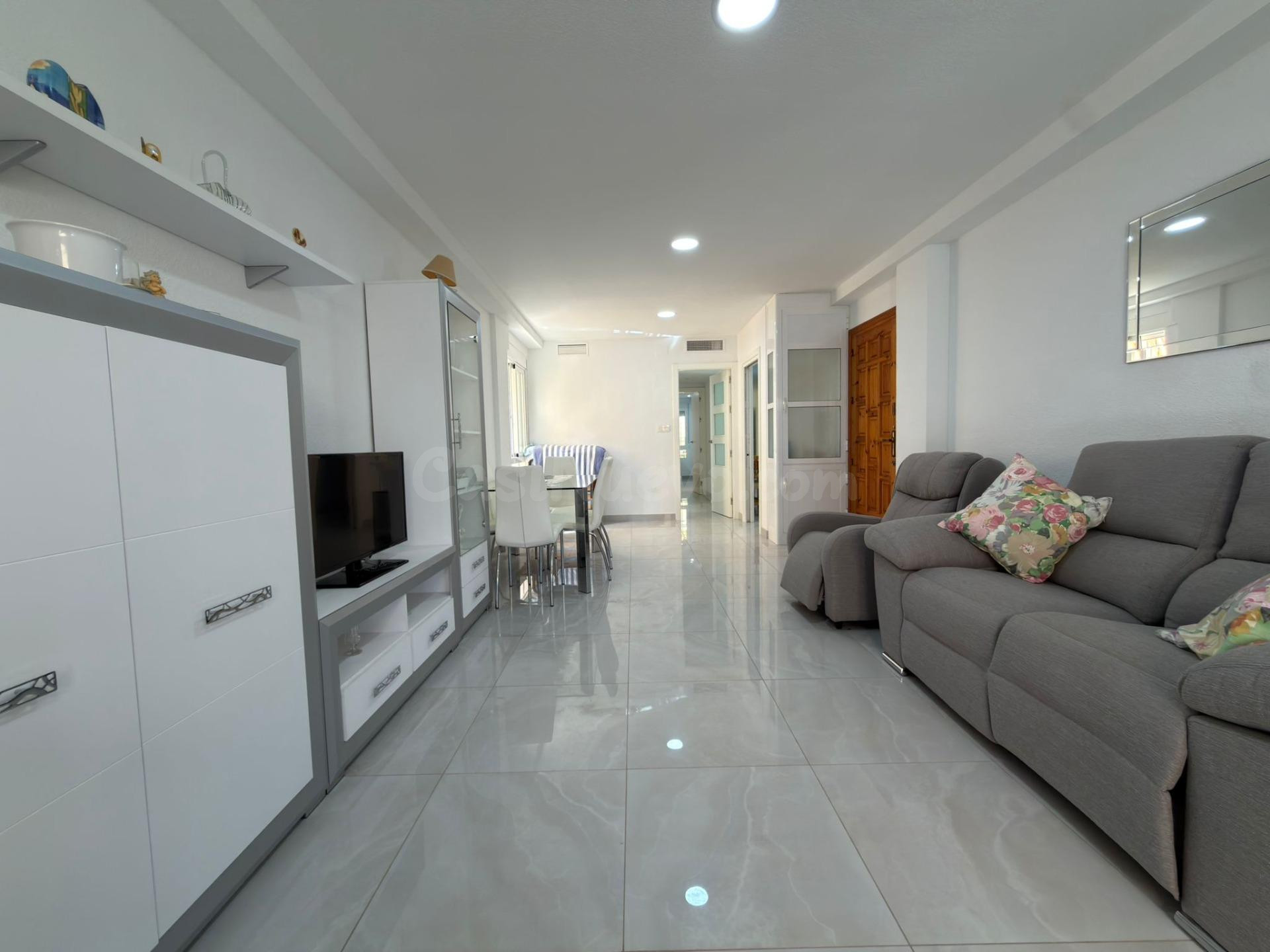 FANTASTICO APARTAMENTO A UNOS PASOS DE LA PLAYA, TOTALMENTE  - foto 5