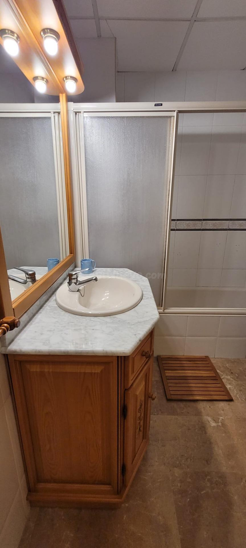 PISO EN PRIMERA LÍNEA EN EL PASEO MARÍTIMO DE ADRA - foto 5