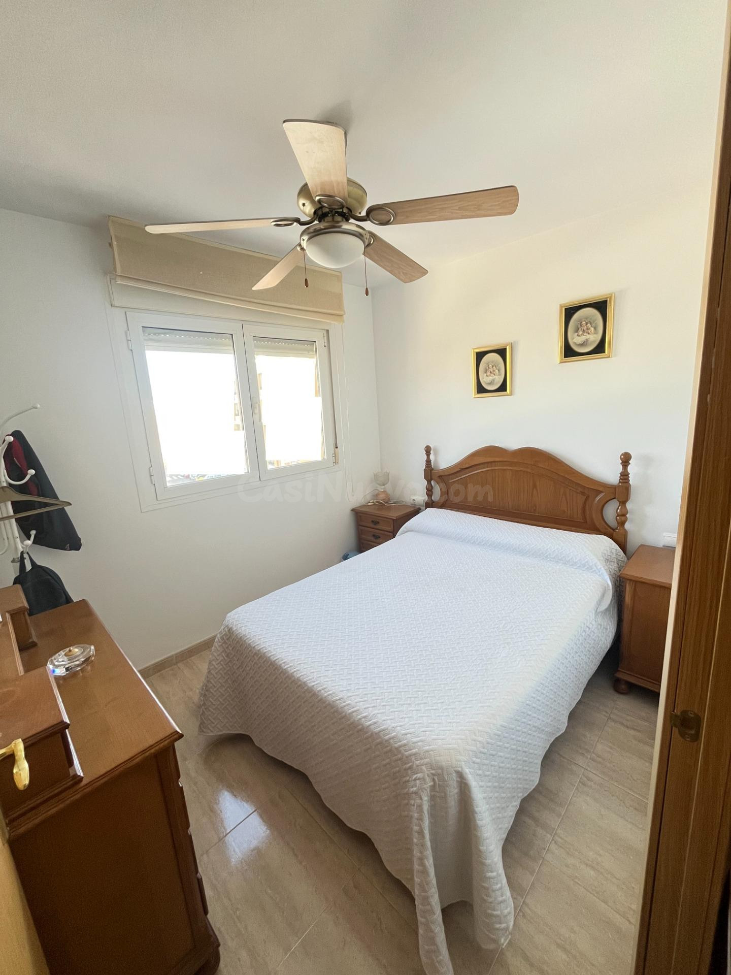 BONITO APARTAMENTO SEMINUEVO CON TRASTERO EN ADRA - foto 3