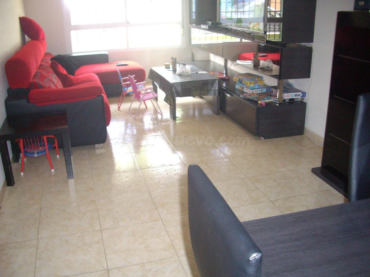 MAGNIFICA CASA TRIPLEX CON PISCINA COMUNITARIA EN ADRA - foto 3