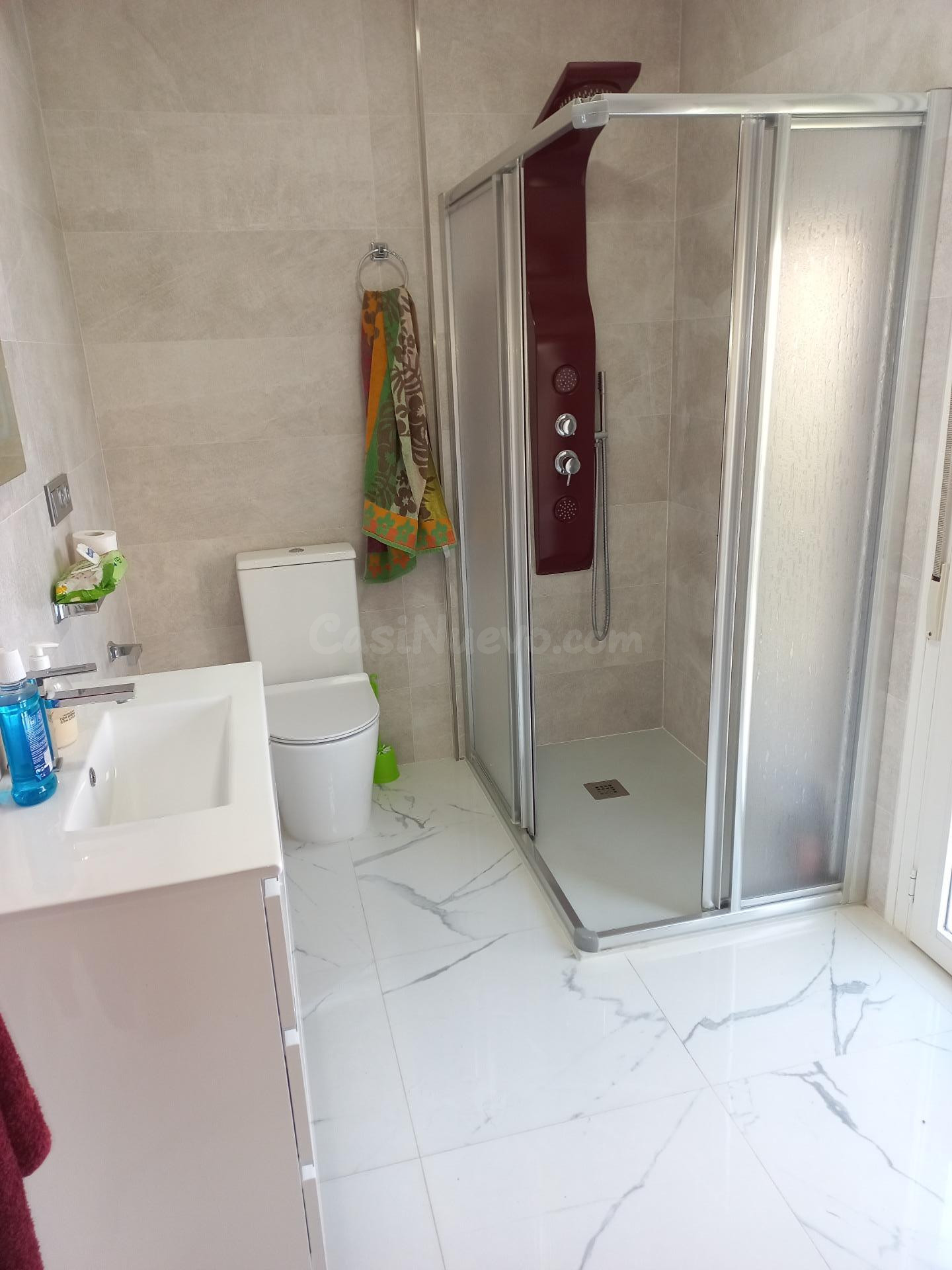 MAGNIFICA CASA TRIPLEX CON PISCINA COMUNITARIA EN ADRA - foto 4