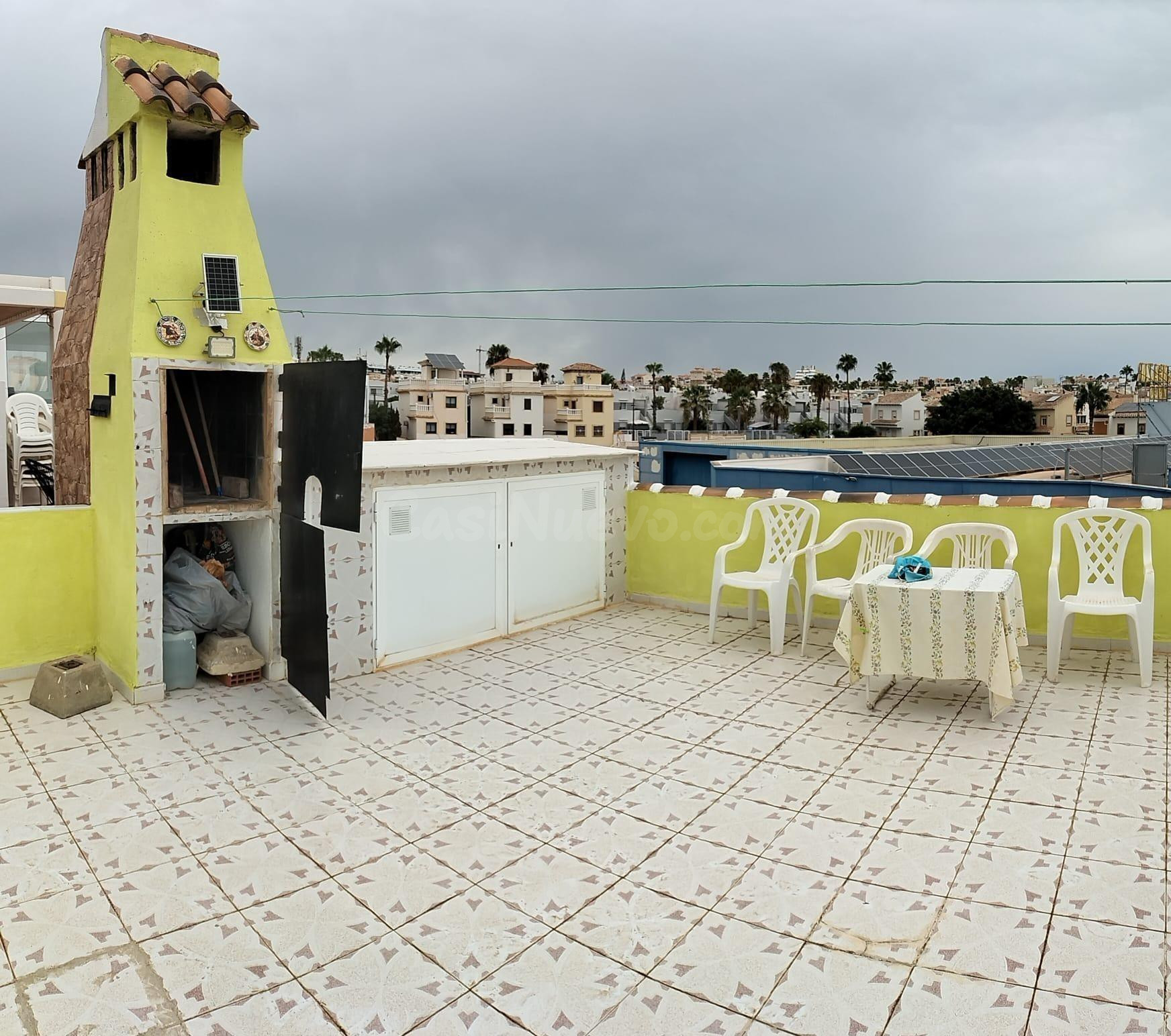 MAGNIFICO BUNGALOW DE PLANTA ALTA, SOLARIUM PRIVADO CON BARB - foto 2