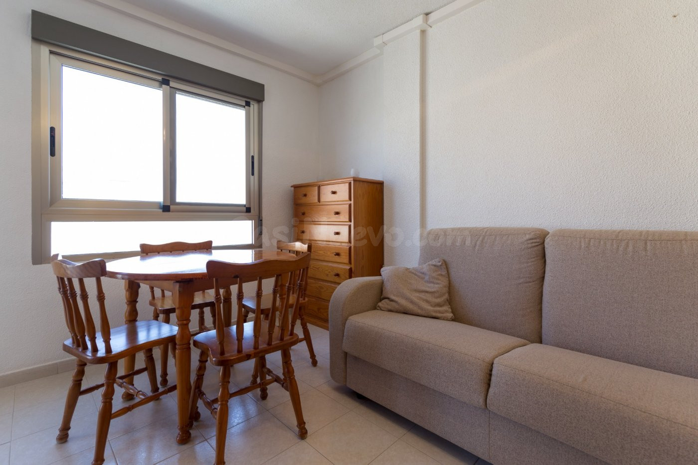 ALQUILER PARA TODO EL AÑO, COQUETO APARTAMENTO JUNTO AL CLUB - foto 4
