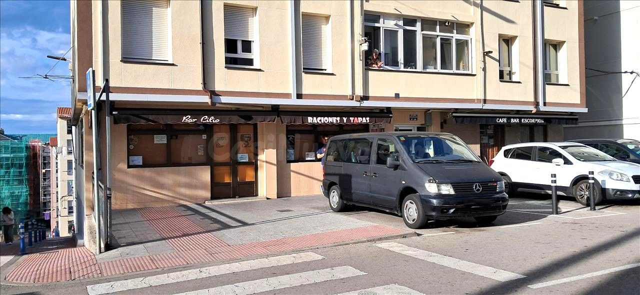 Local comercial 163m² en venta - Dávila-Centro - foto 2