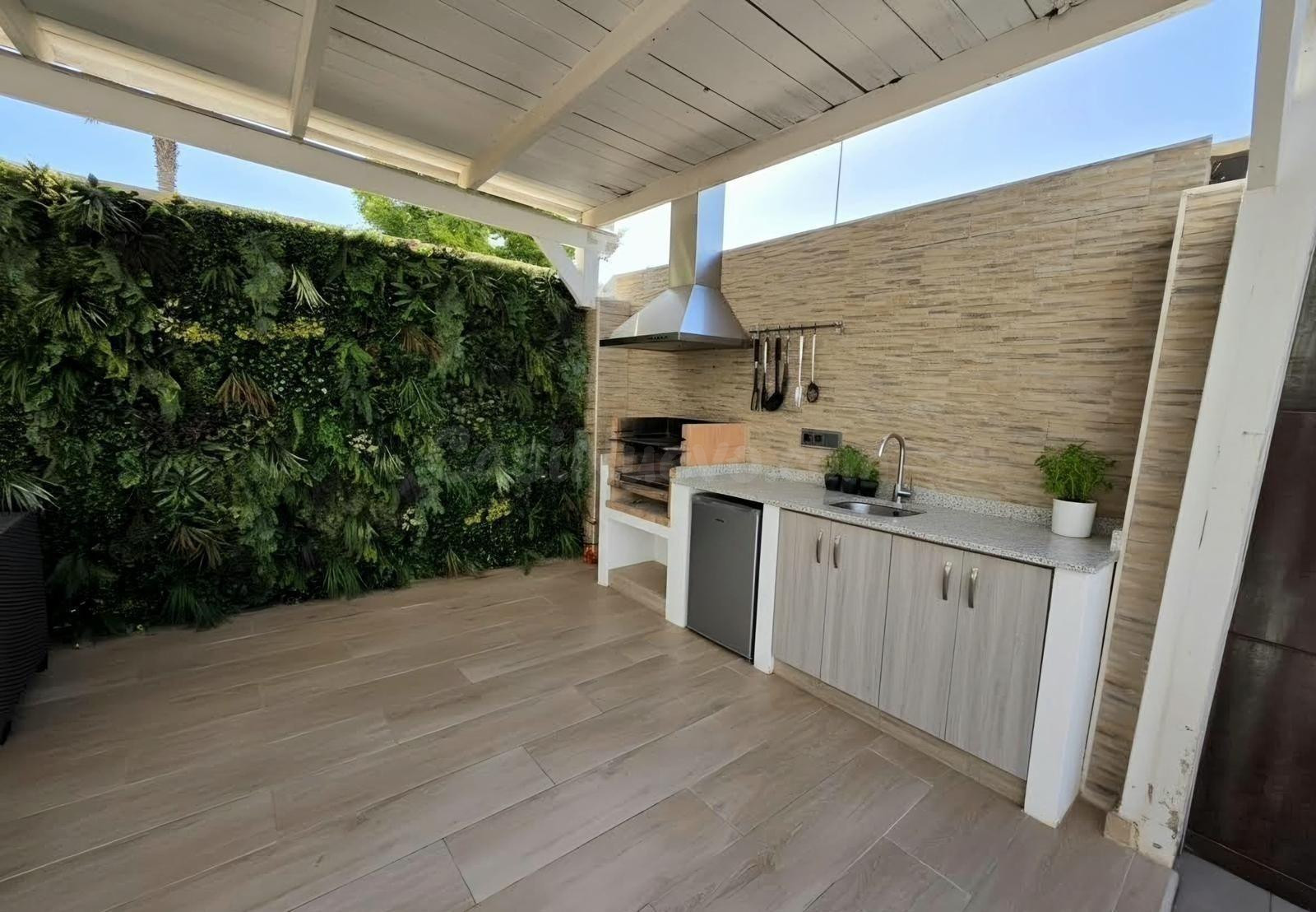 FANTASTICOS ADOSADO CON PISCINA PROPIA Y COMUNITARIA, IDEAL  - foto 3
