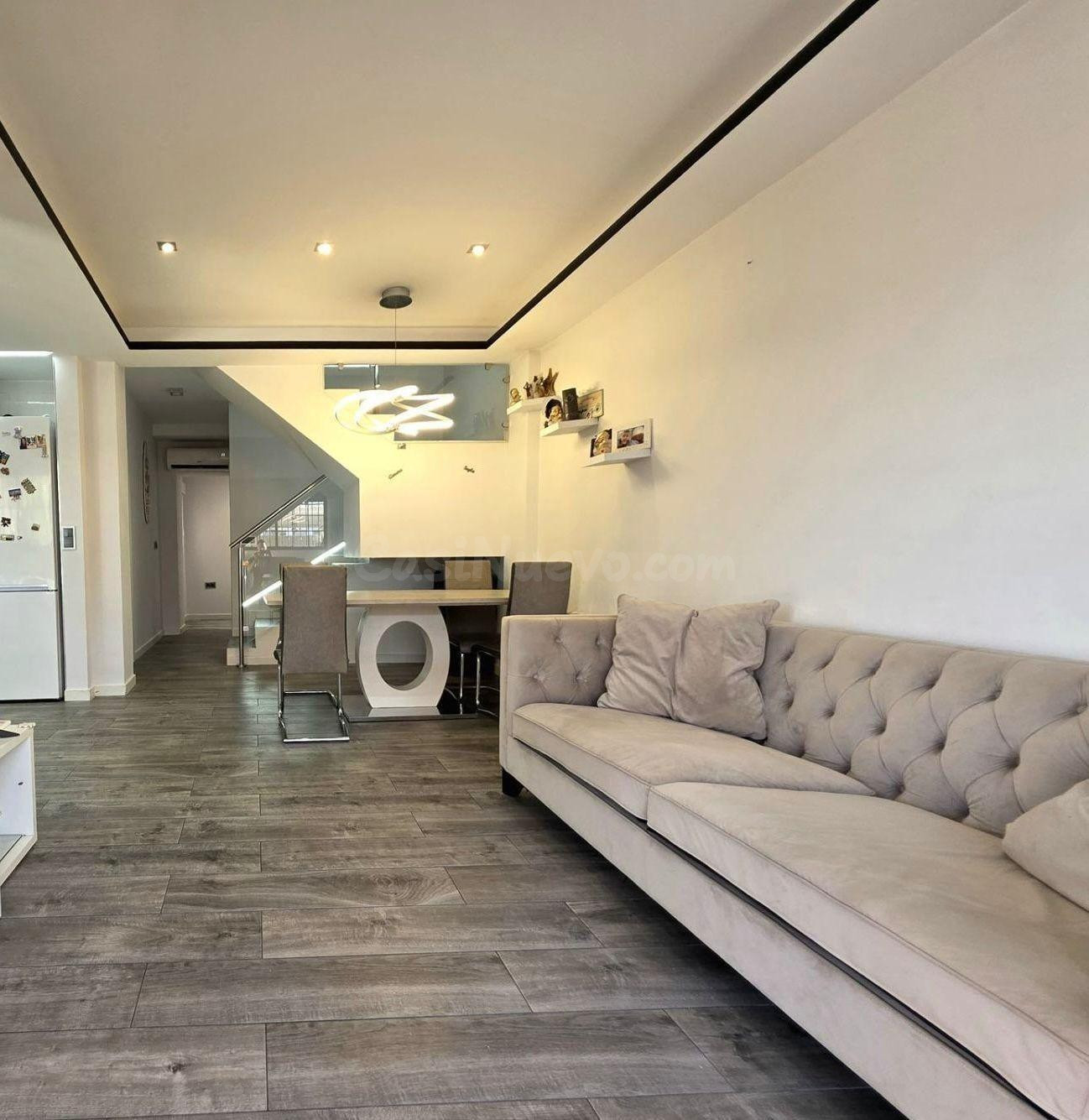 FANTASTICOS ADOSADO CON PISCINA PROPIA Y COMUNITARIA, IDEAL  - foto 5