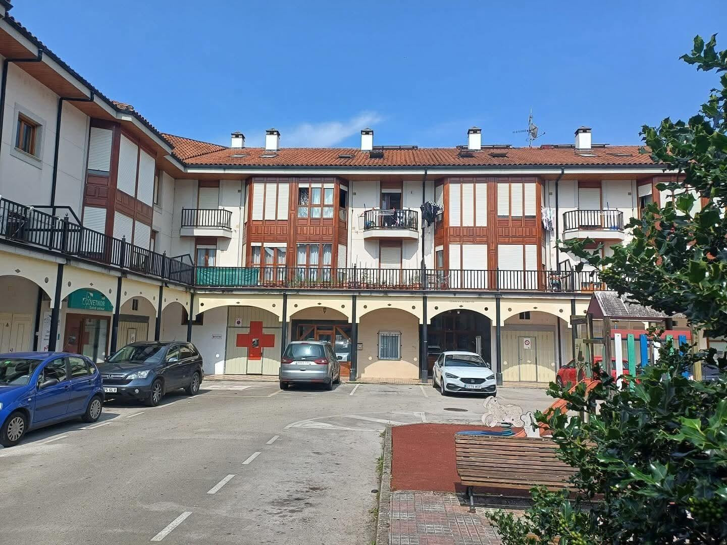 DUPLEX EN RAMALES DE LA VICTORIA (CANTABRIA)