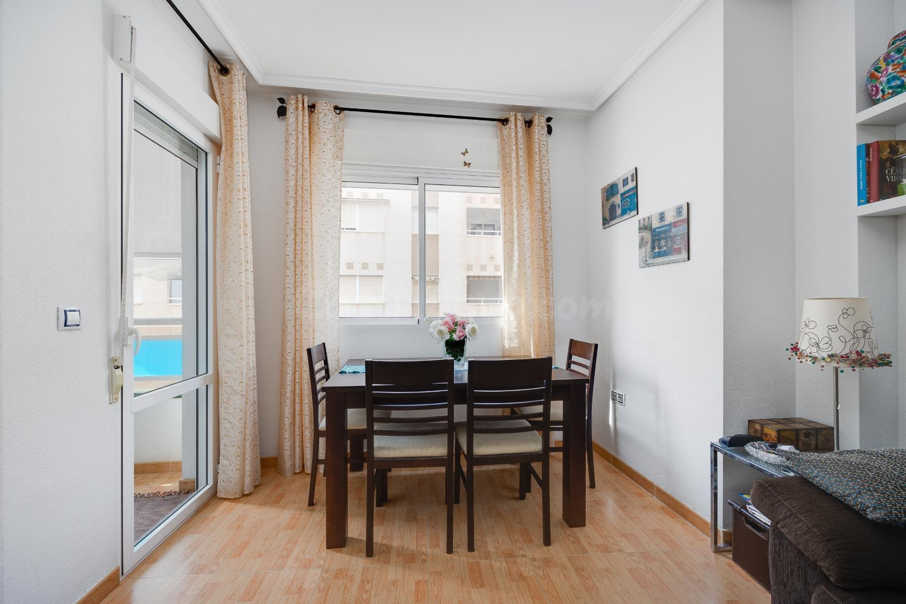 ESTUPENDO APARTAMENTO, IDONEO COMO VACACIONAL - foto 2