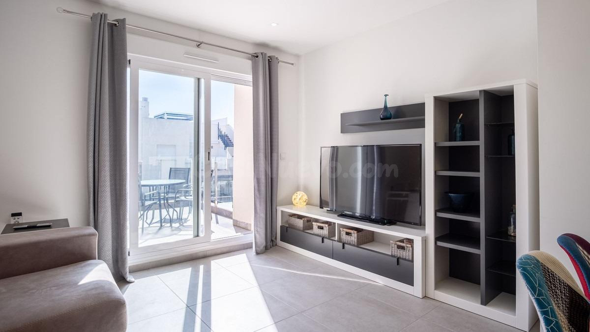 MAGNIFICA VIVIENDA CON GRAN TERRAZA Y PISCINA COMUNITARIA, Z - foto 4