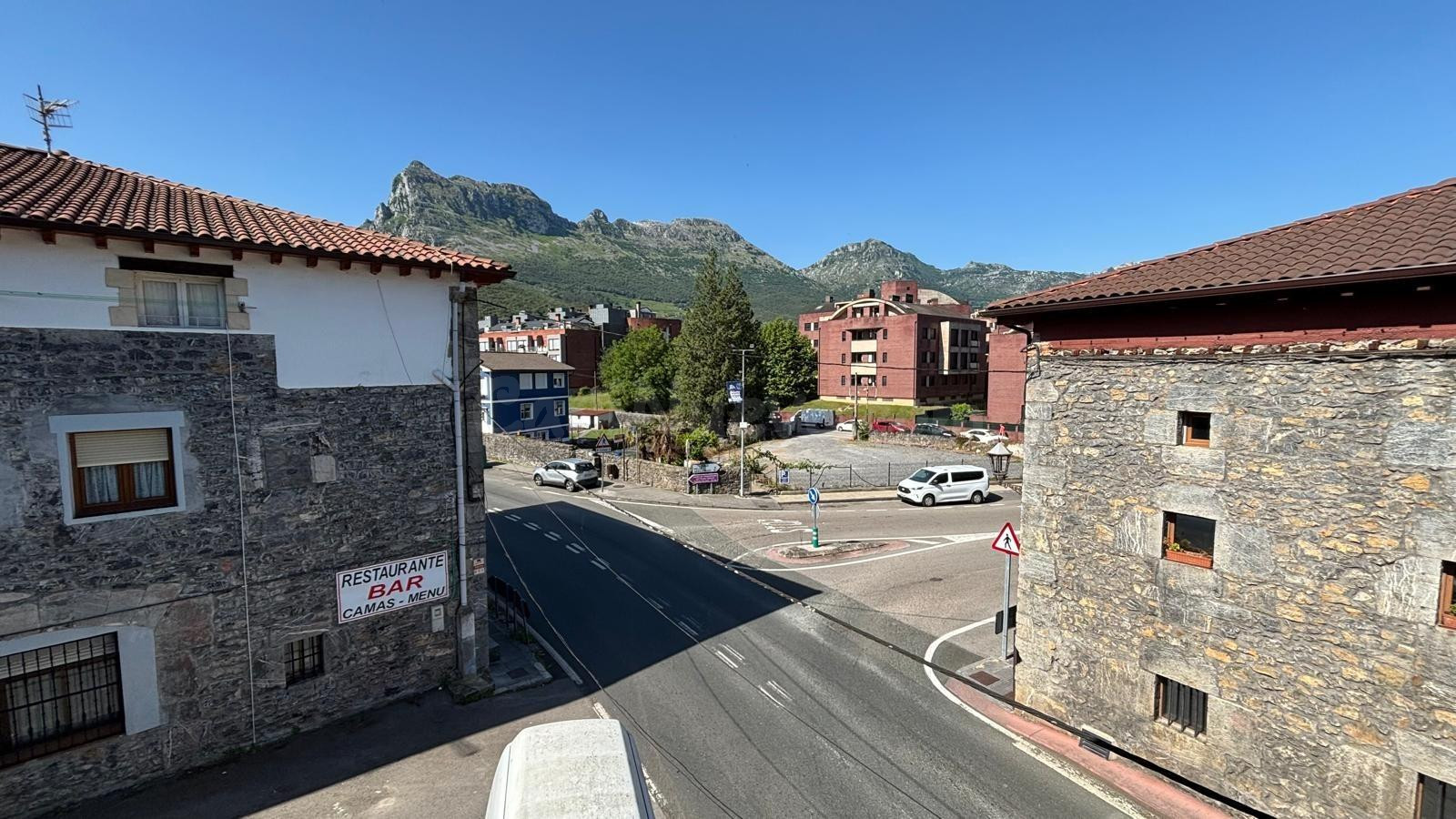 PISO EN VENTA EN RAMALES DE LA VICTORIA (CANTABRIA) - foto 5