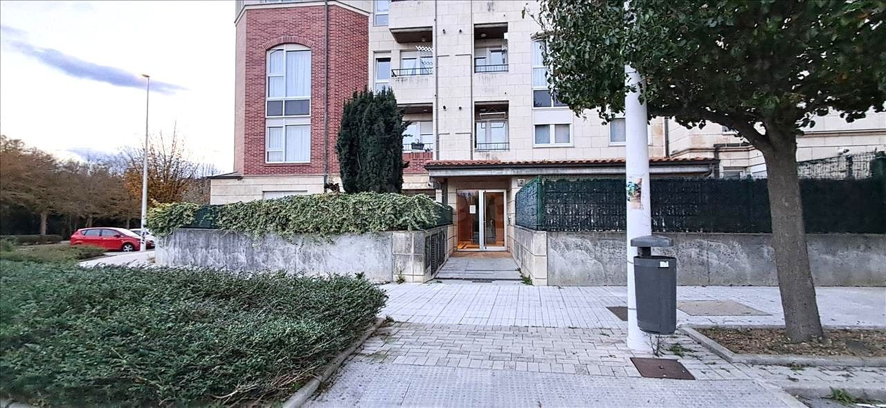 Piso 3 habitaciones 146m² en venta - Bezana