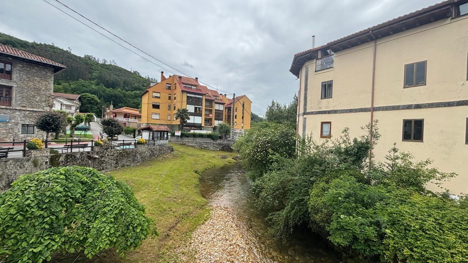 SE VENDE PISO EN EL CENTRO DE ARREDONDO (CANTABRIA) - foto 4