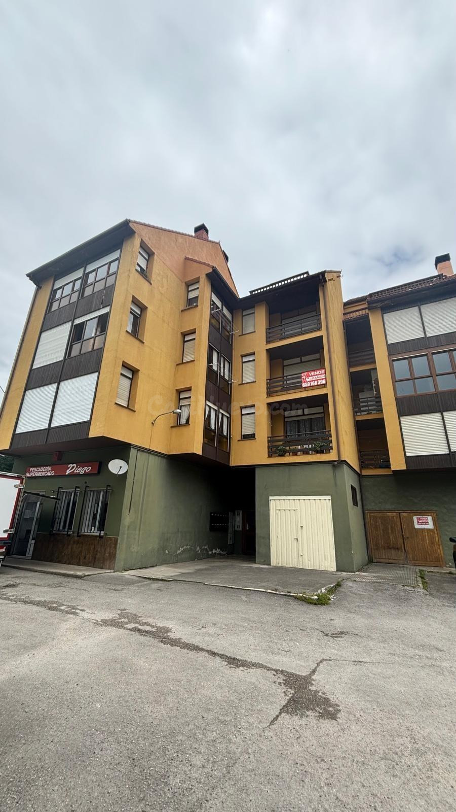 SE VENDE PISO EN EL CENTRO DE ARREDONDO (CANTABRIA) - foto 5