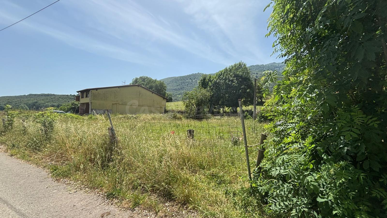 OPORTUNIDAD ÚNICA TERRENO URBANO  EN RIVA DE RUESGA - foto 5