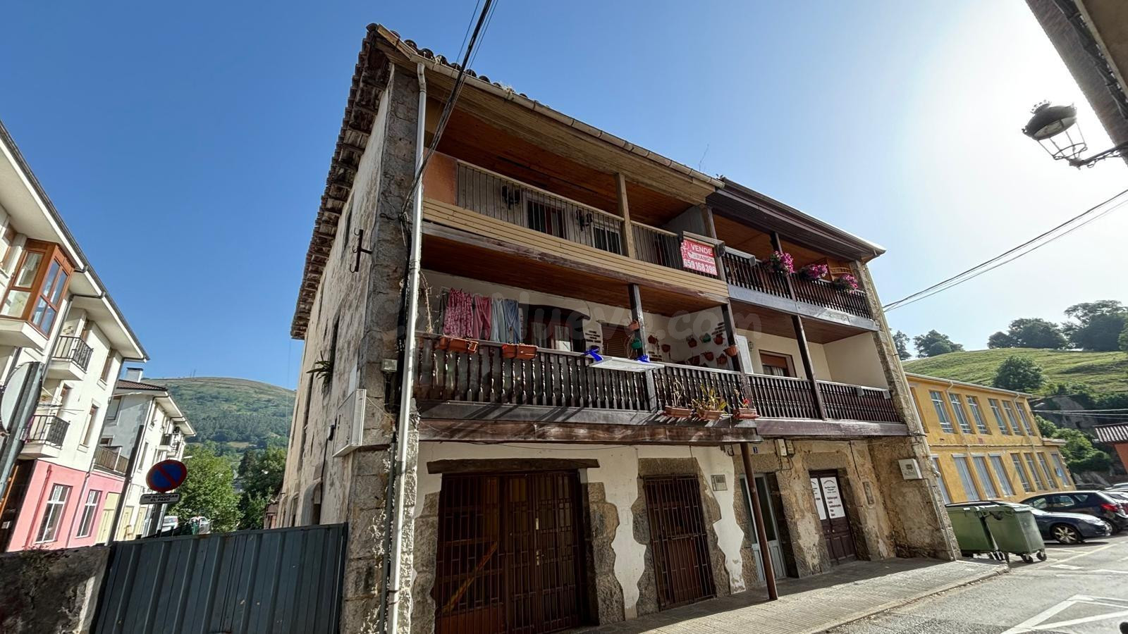 PISO EN EL CENTRO DE RAMALES DE LA VICTORIA (CANTABRIA) - foto 5