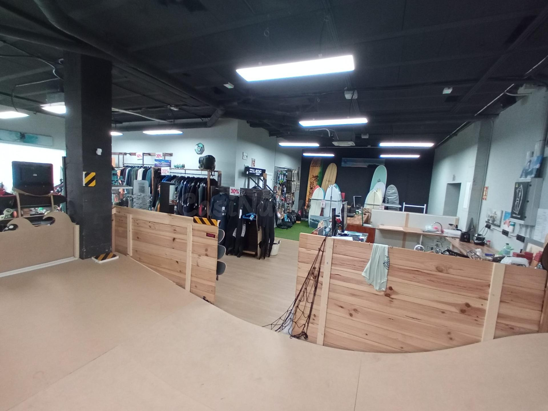 Local comercial a un paso del paseo marítimo - foto 5