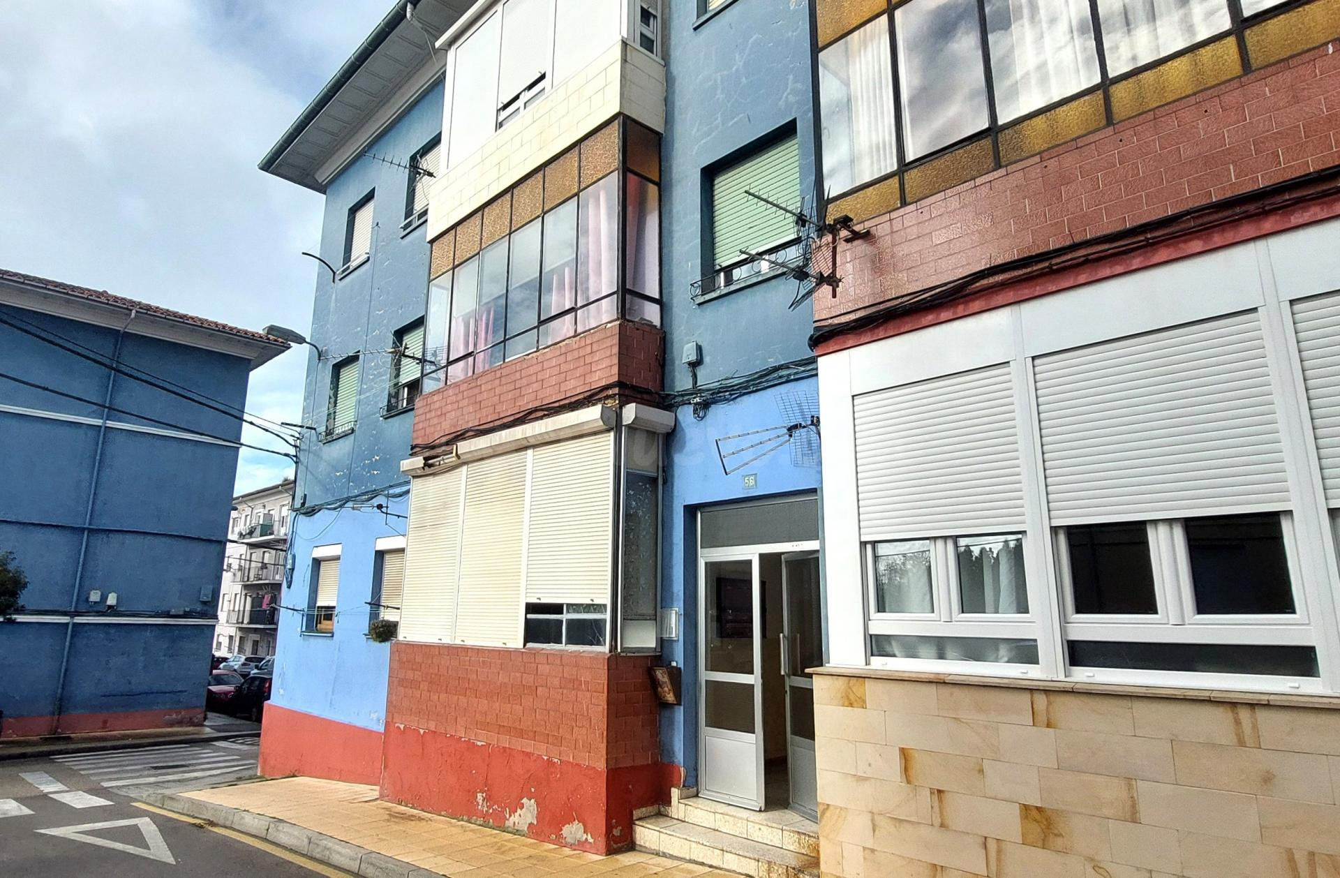 Apartamento 3 habitaciones 84m² en venta - Inmobiliaria - Ba - foto 2