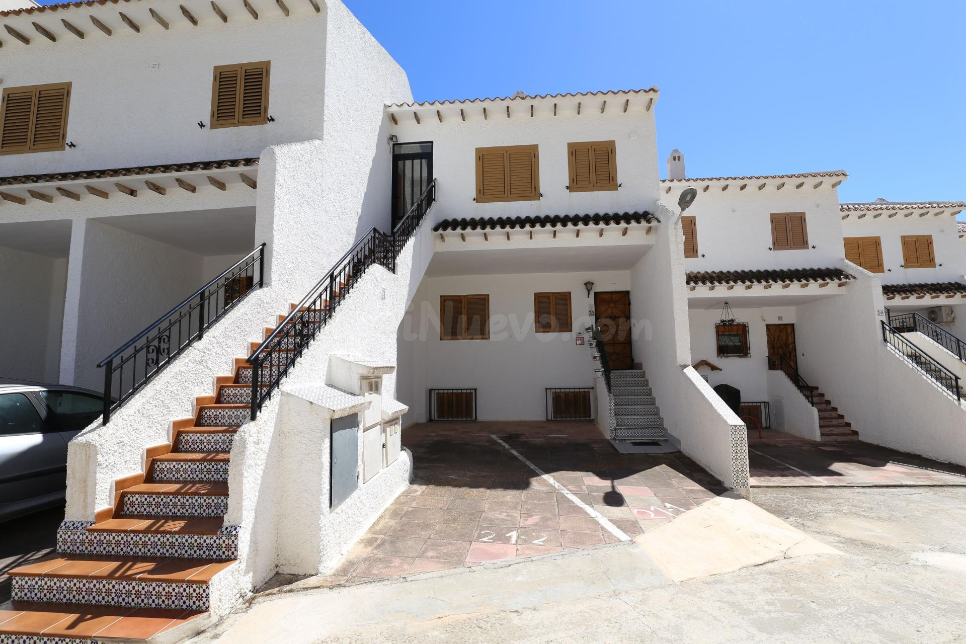APARTAMENTO CON AMPLIA TERRAZA Y VISTAS AL MAR !!! - foto 4