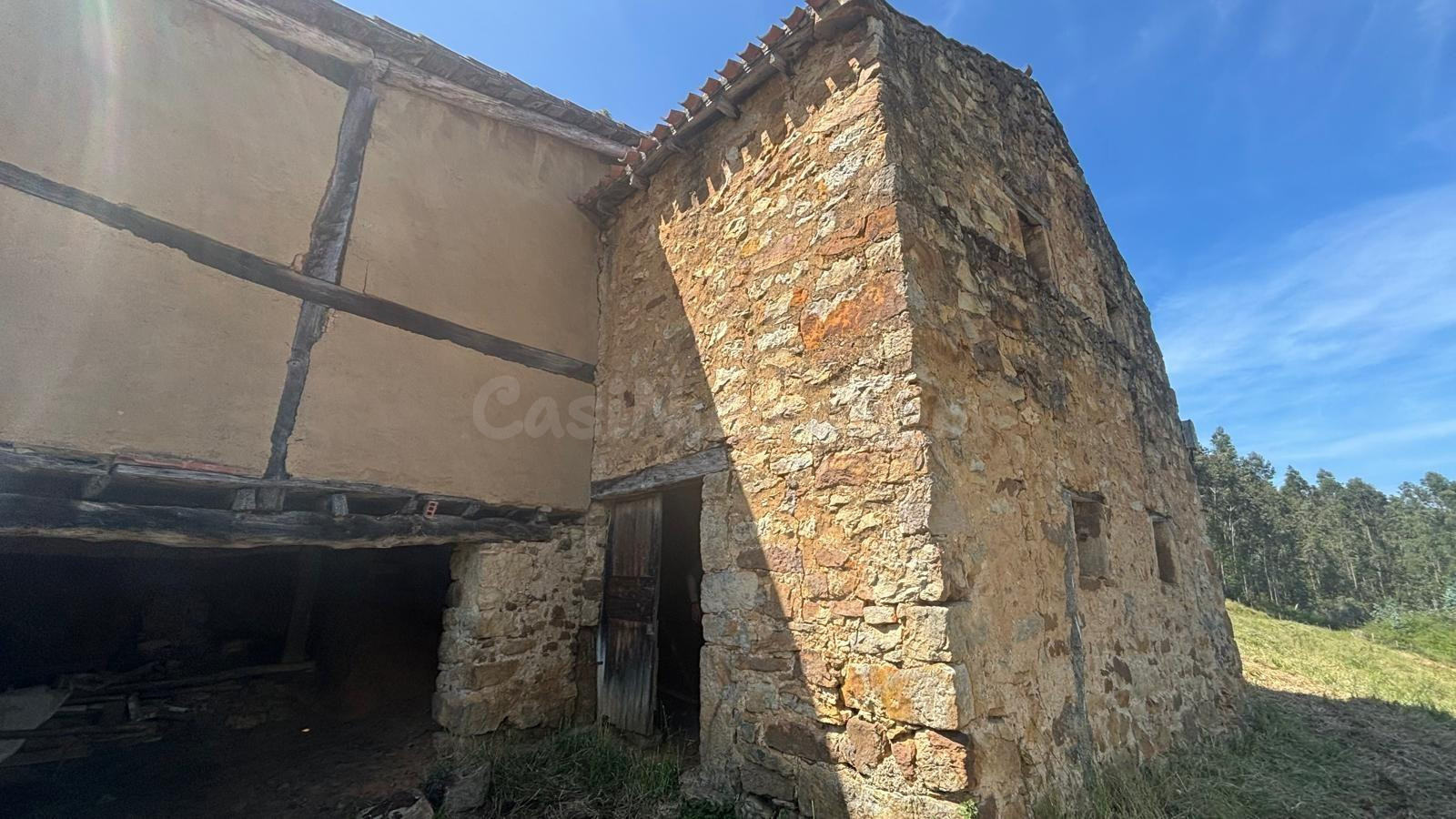 CASA DE PIEDRA Y FINCA RUSTICA EN RASINES (CANTABRIA) - foto 4