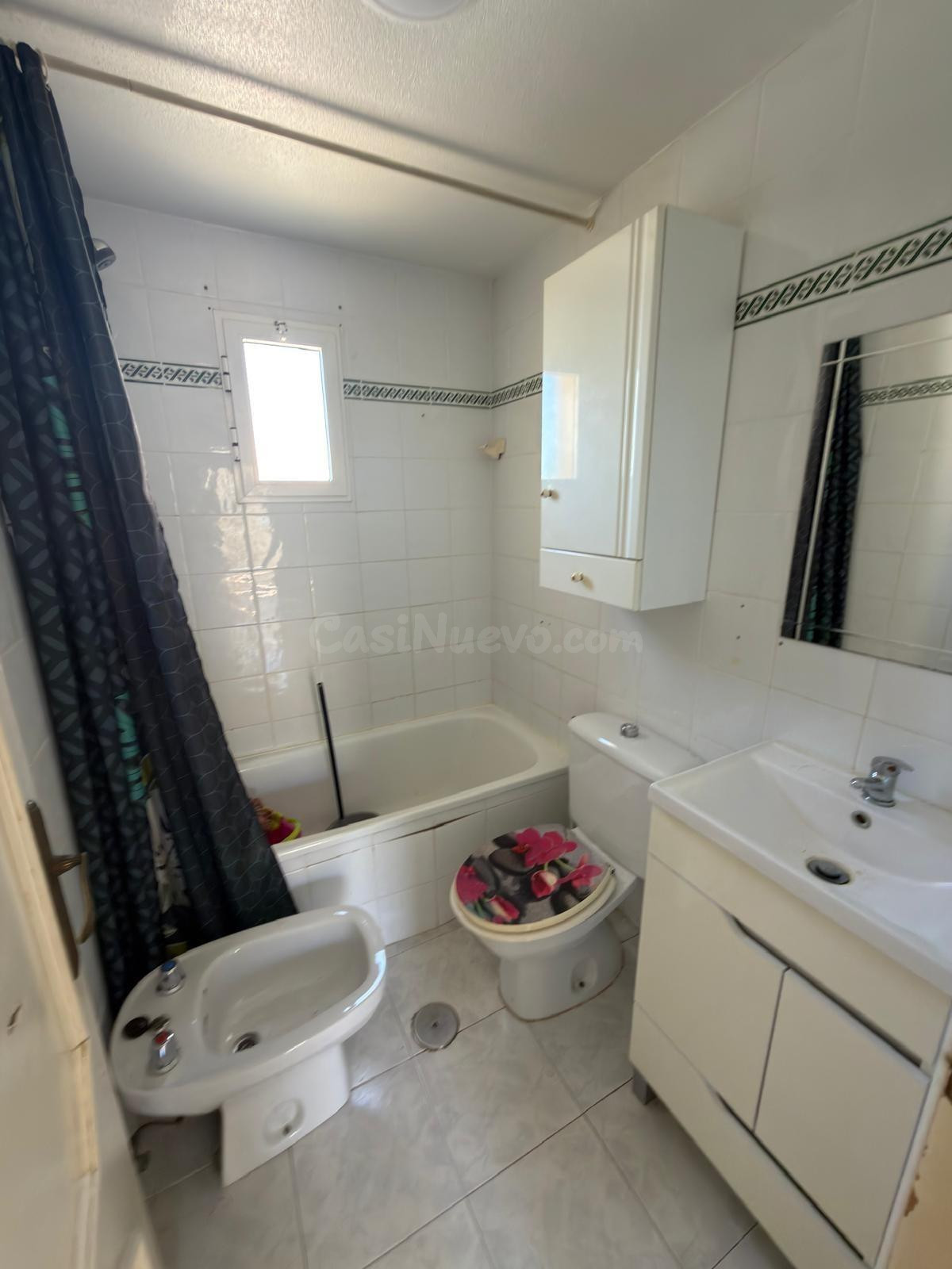 FABULOSA VIVIENDA TIPO DUPLEX, RODEADA DE TODOS LOS SERVICIO - foto 5