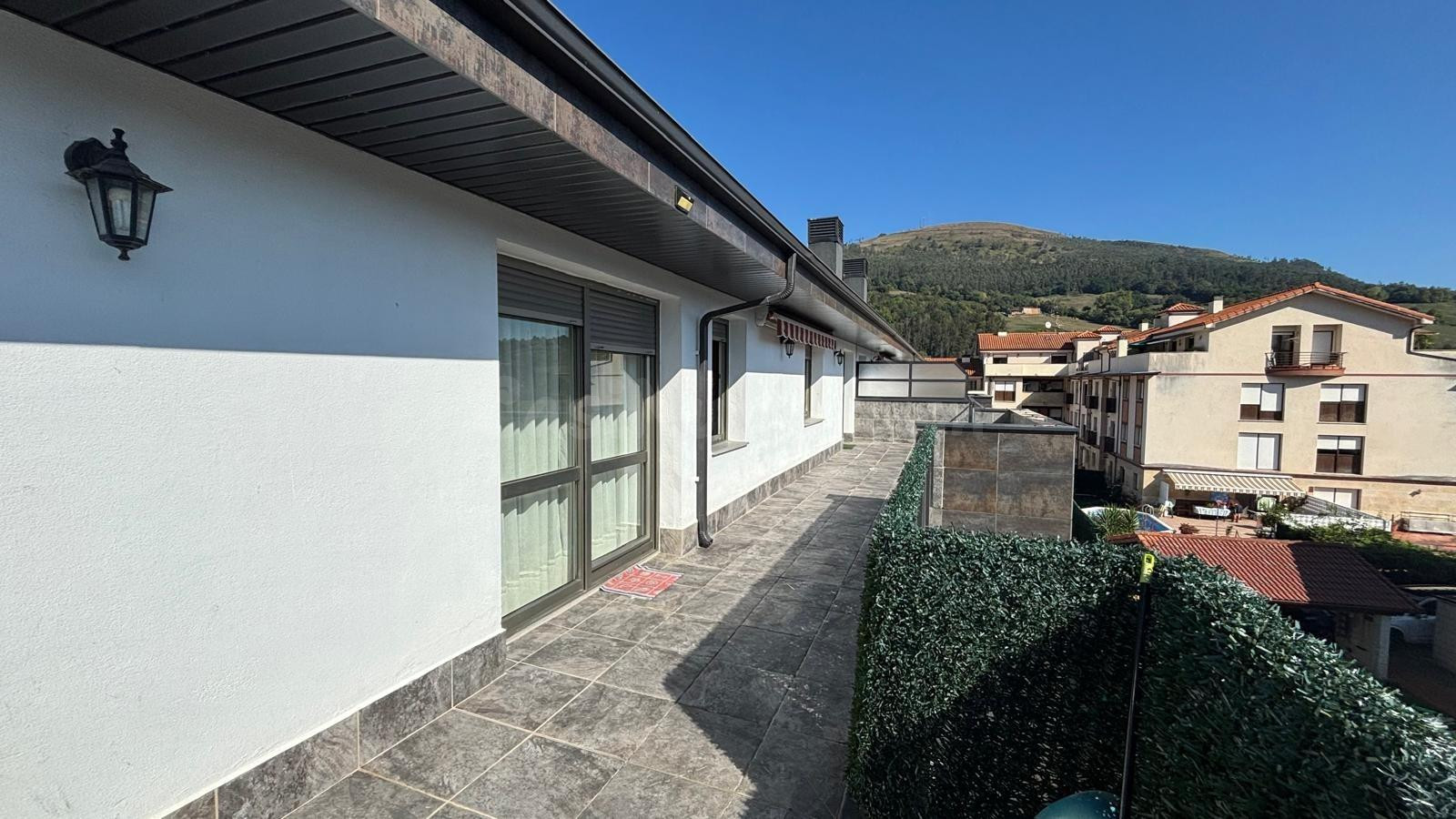 ATICO EN RAMALES DE LA VICTORIA (CANTABRIA) - foto 2