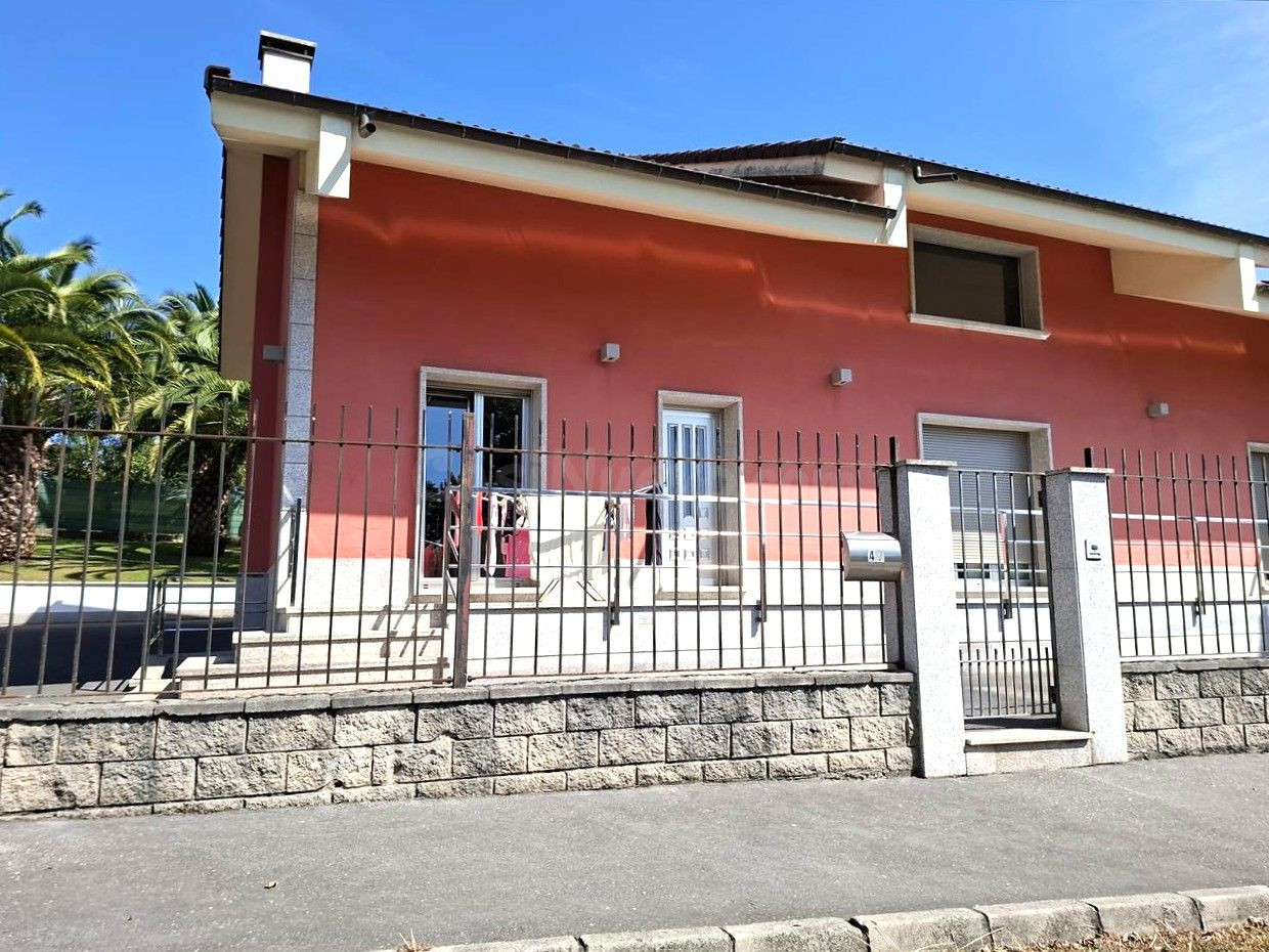 Casa 4 habitaciones 327m² en venta - Carbayin-Lieres-Valdeso