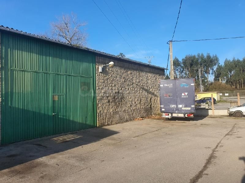 Nave industrial 813m² en venta - La Fresneda