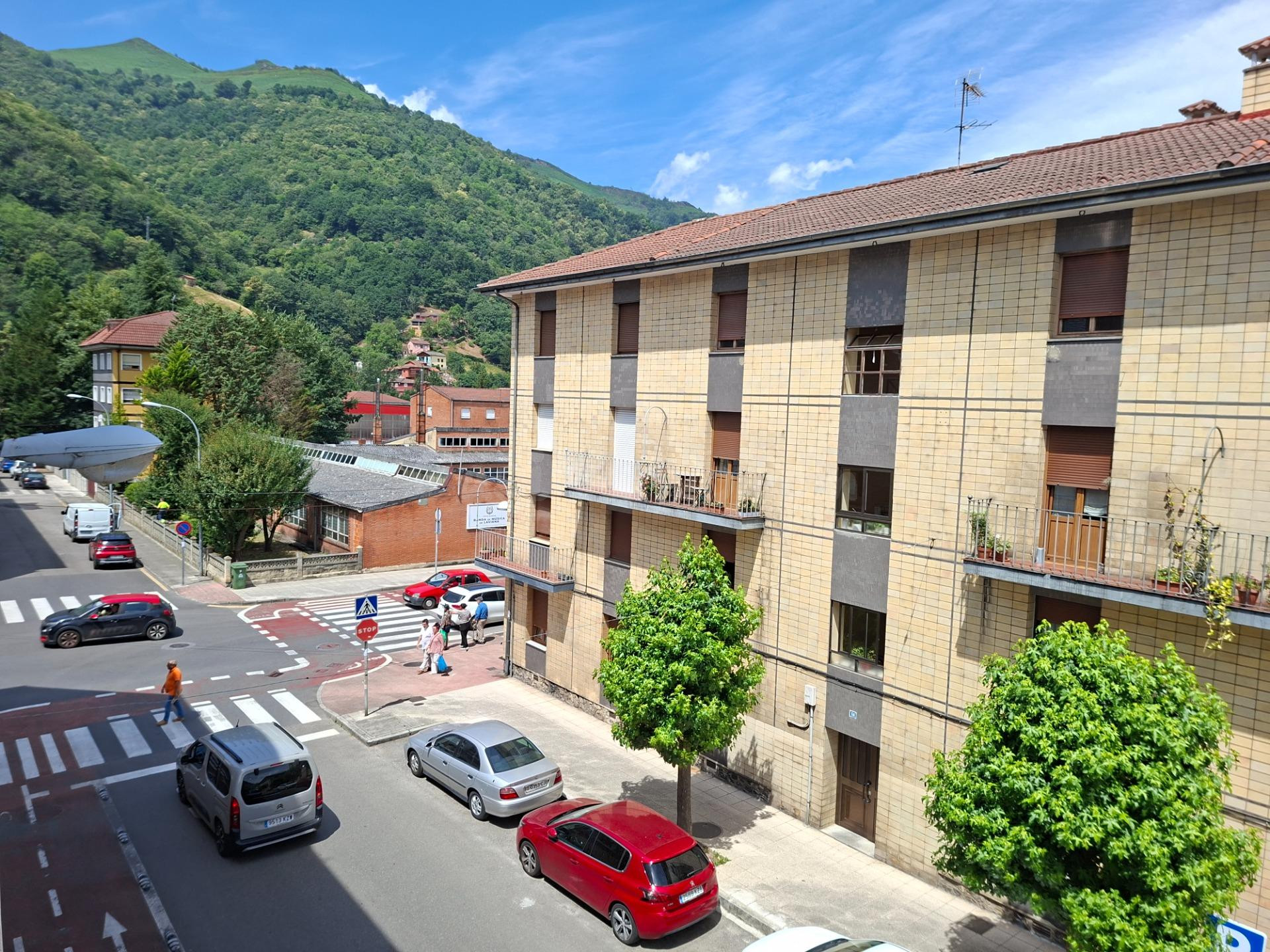 DÚPLEX EN POLA DE LAVIANA – CALLE ASTURIAS | 95.000 € - foto 4